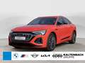 Audi Q8 e-tron Rood - thumbnail 1