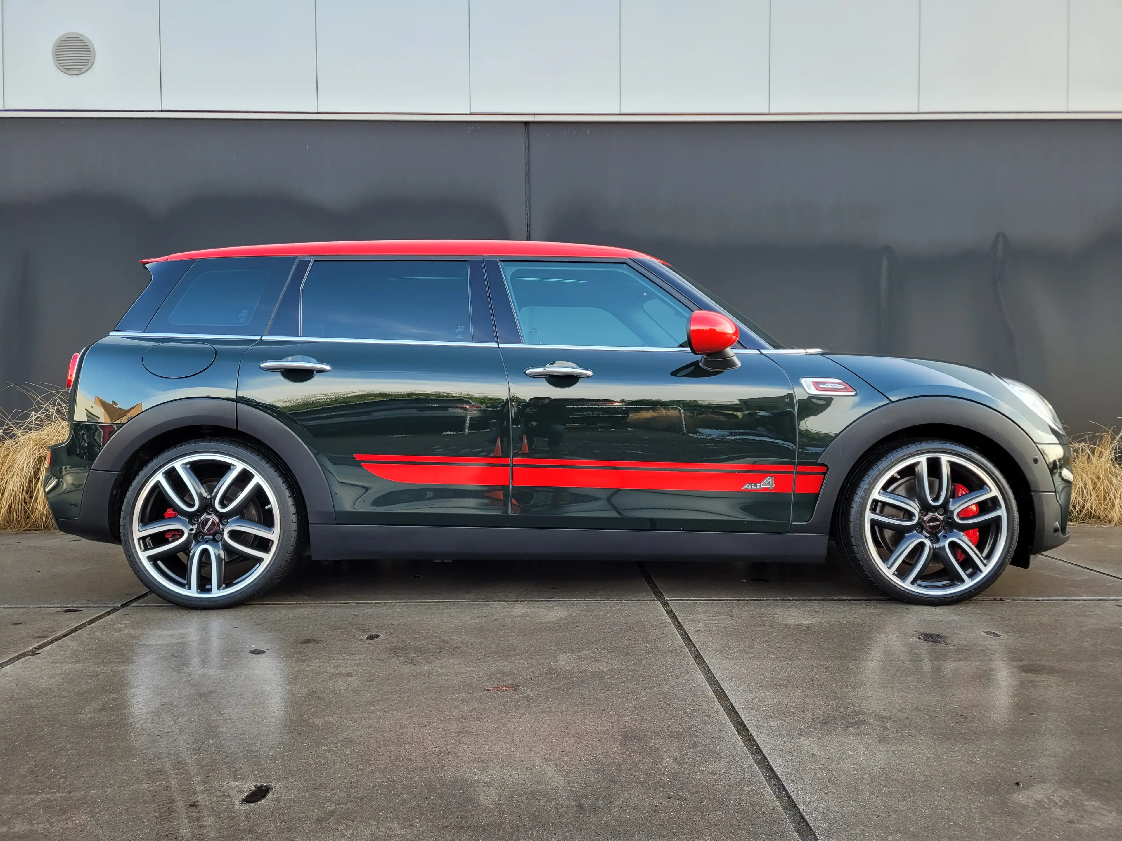 MINI Cooper S Clubman 2.0  ALL4 JOHN COOPER WORKS *HK SOUND*PANO*HUD*ACC — photo 2