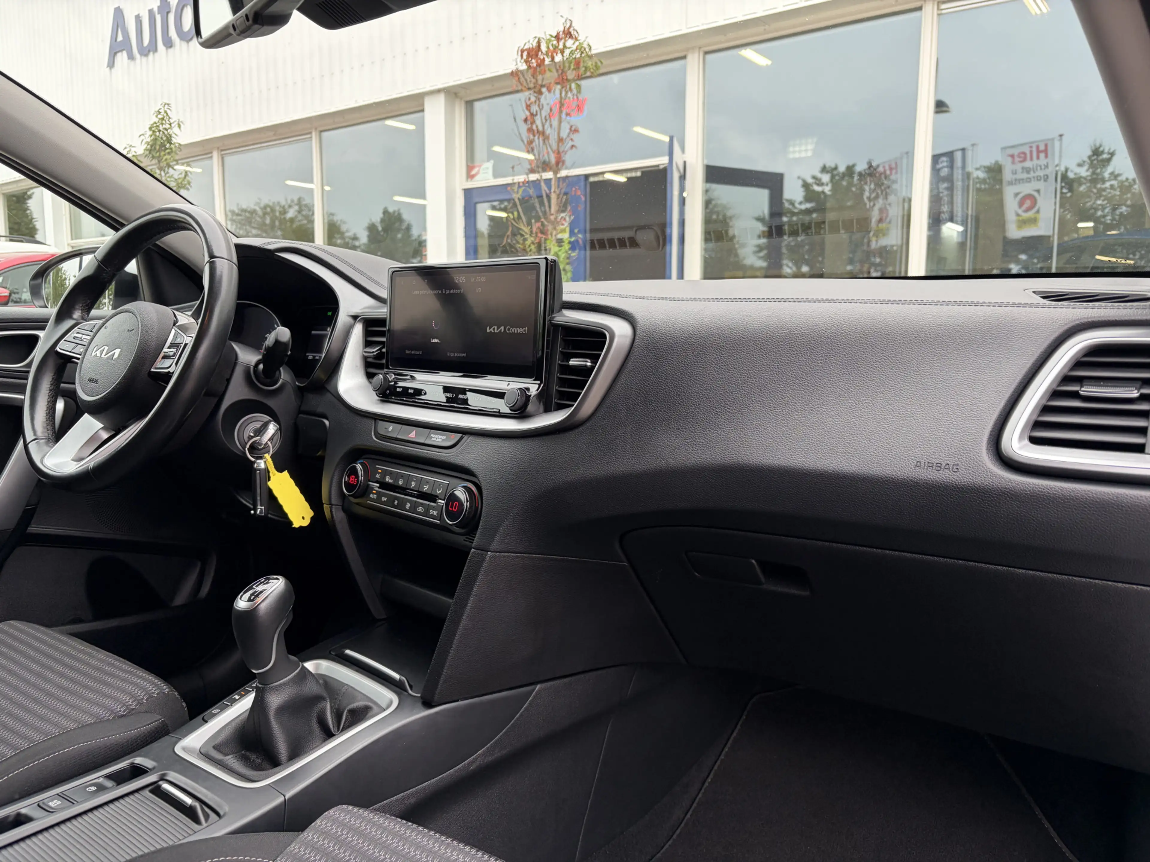 Kia Ceed SW / cee'd SW Sportswagon 1.0 T-GDi DynamicLine | Camera | Carpl — photo 9