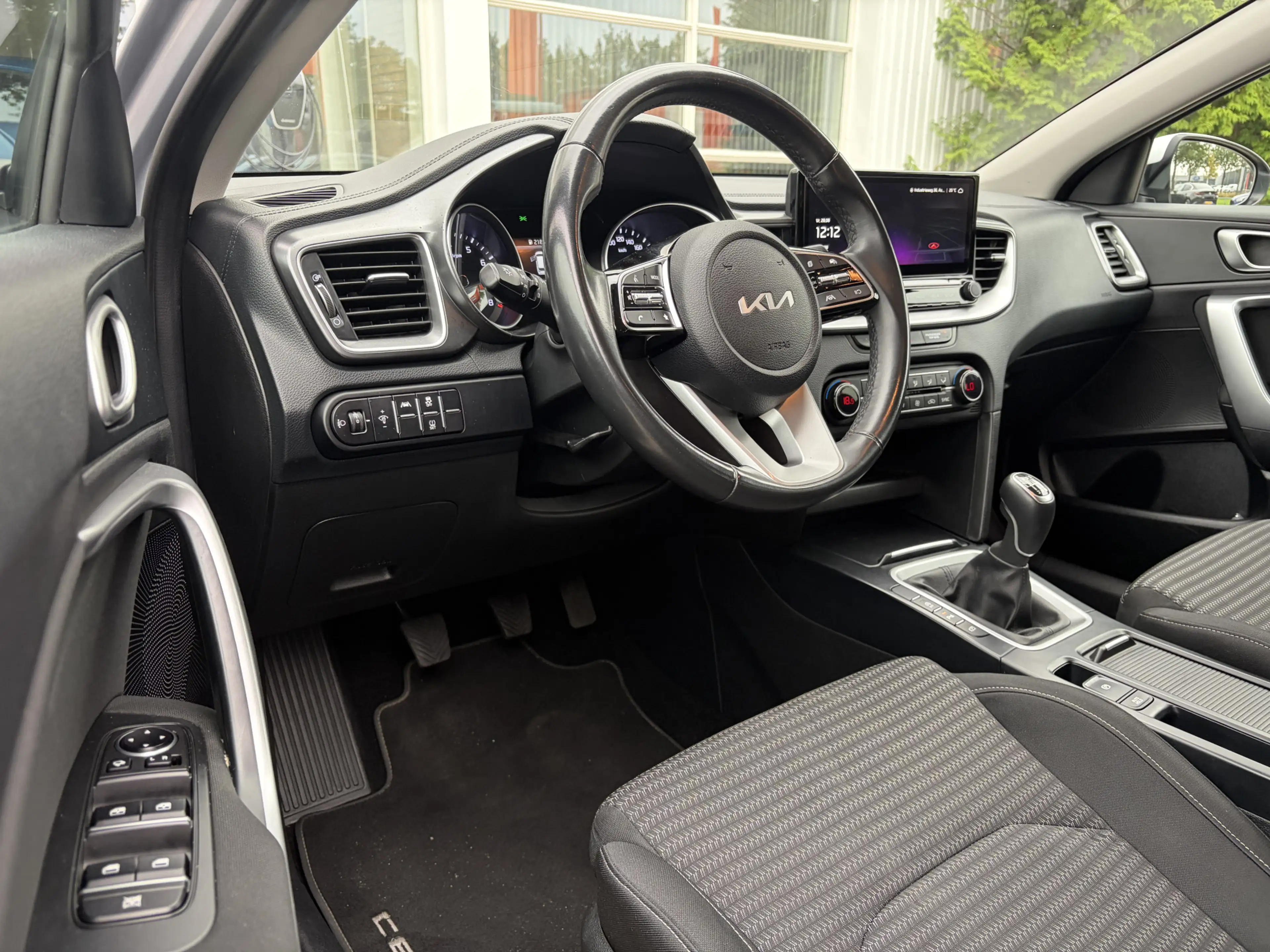 Kia Ceed SW / cee'd SW Sportswagon 1.0 T-GDi DynamicLine | Camera | Carpl — photo 8