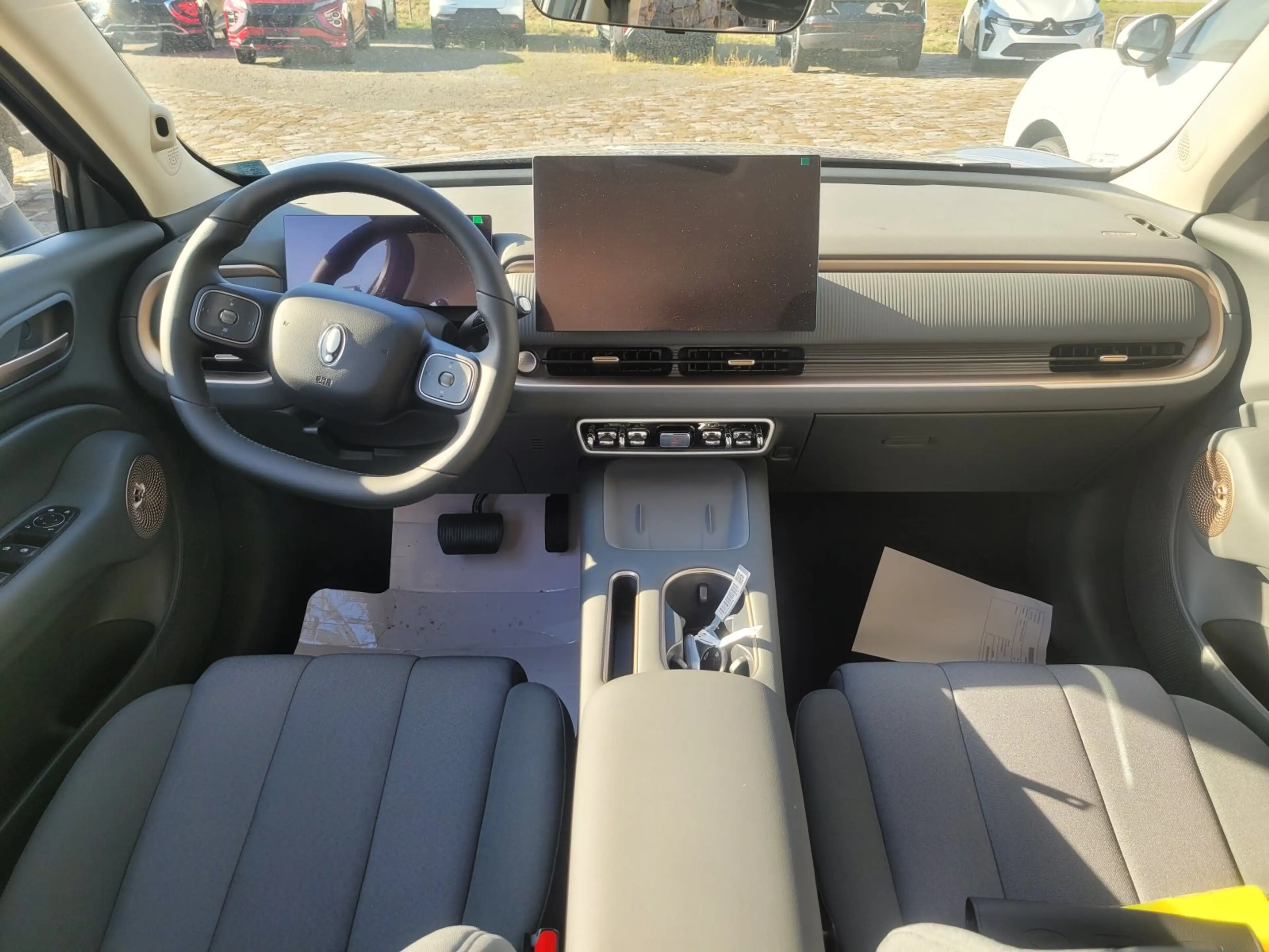 GWM ORA 5 SUV Hybrid 1.5 Turbo 2-Gang DHT Premium — photo 9
