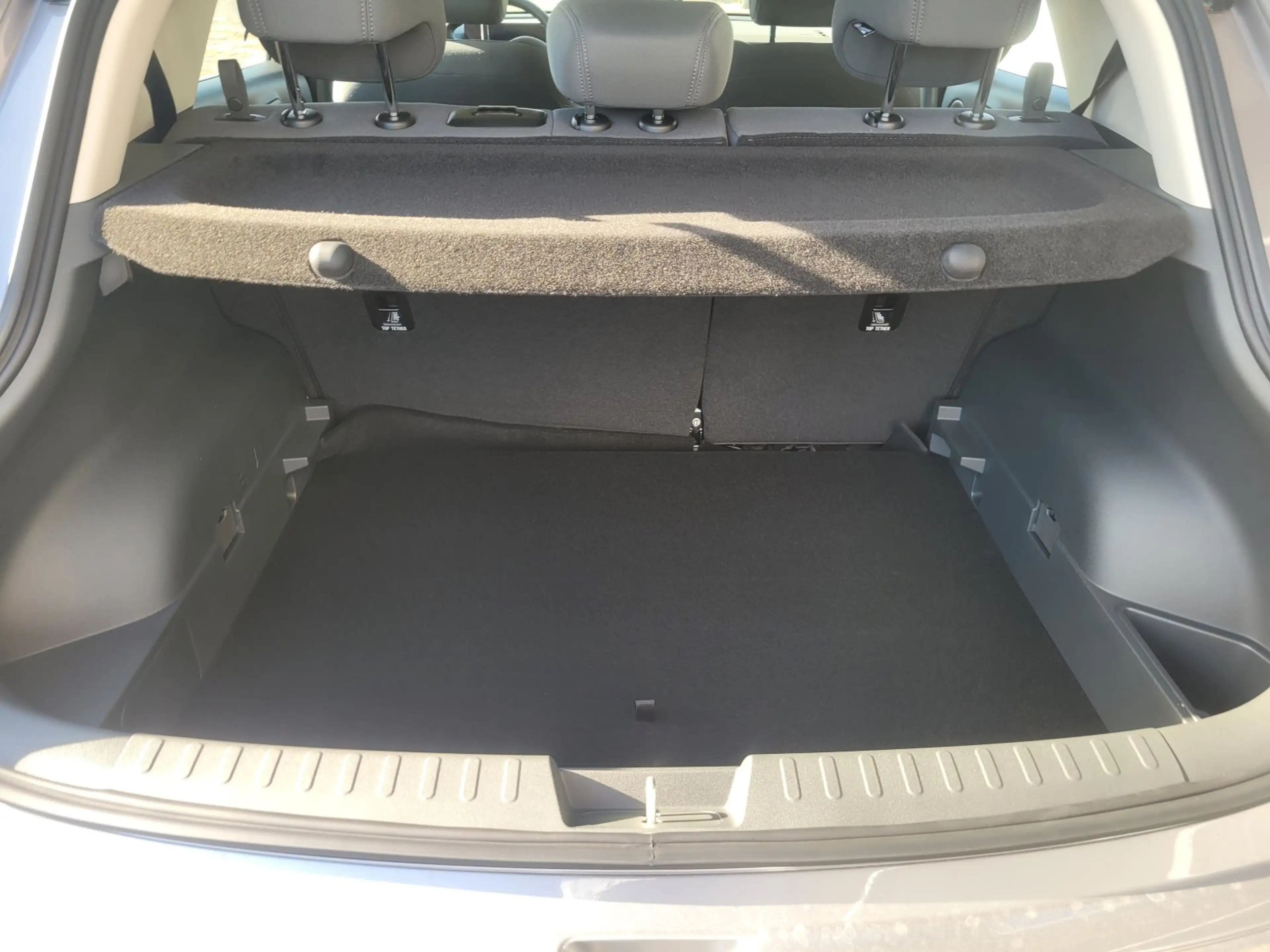 GWM ORA 5 SUV Hybrid 1.5 Turbo 2-Gang DHT Premium — photo 7
