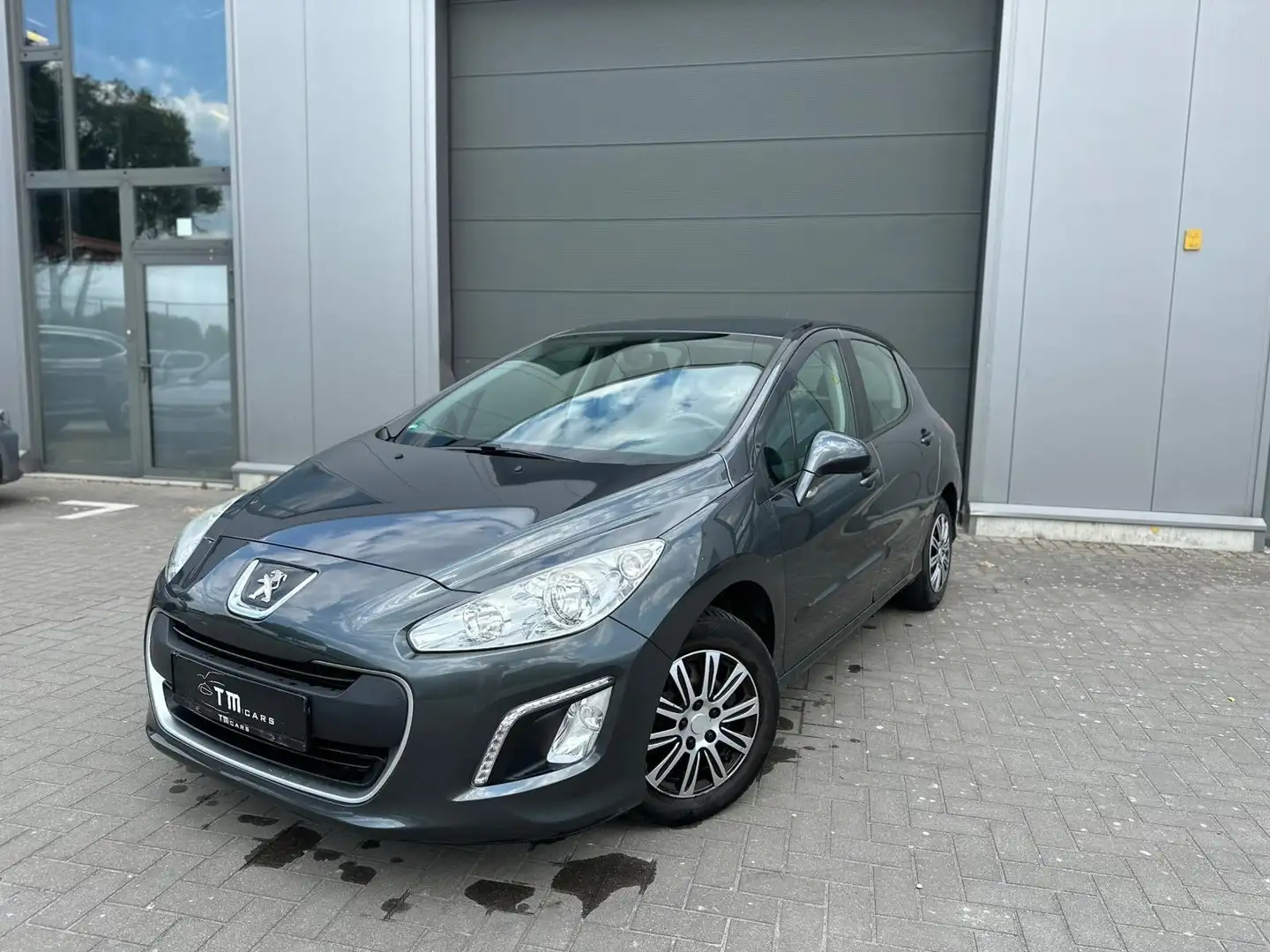 Peugeot 308 1.4i Access Gris - 1