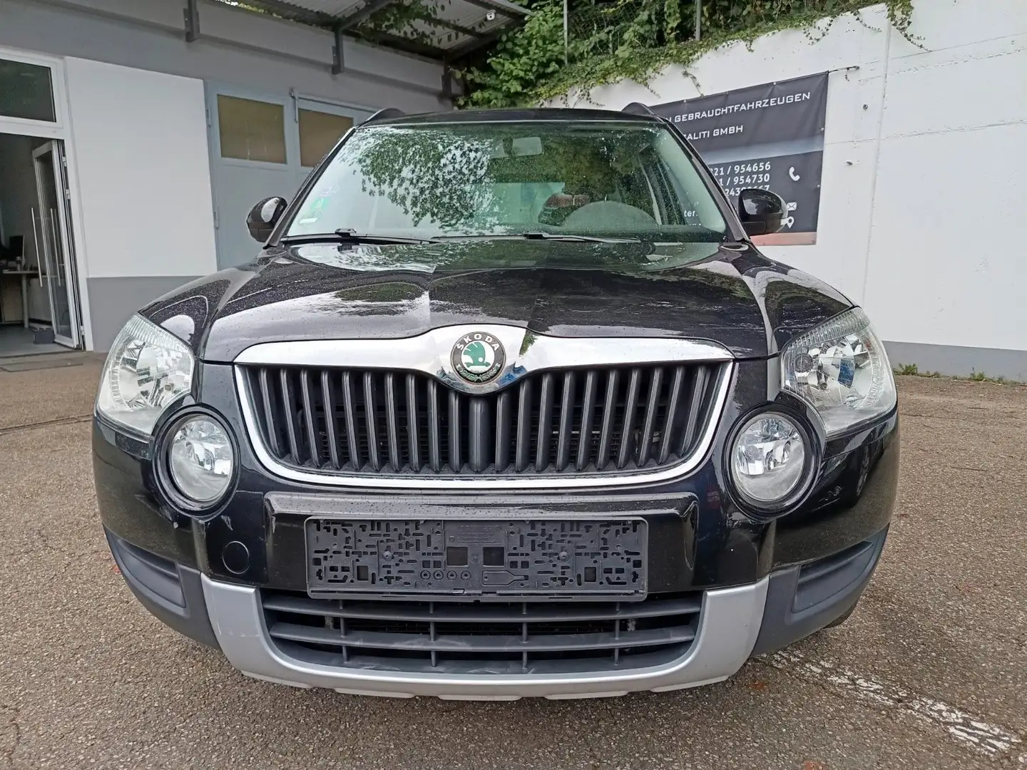 Skoda Yeti Active Plus Edition Schwarz - 2