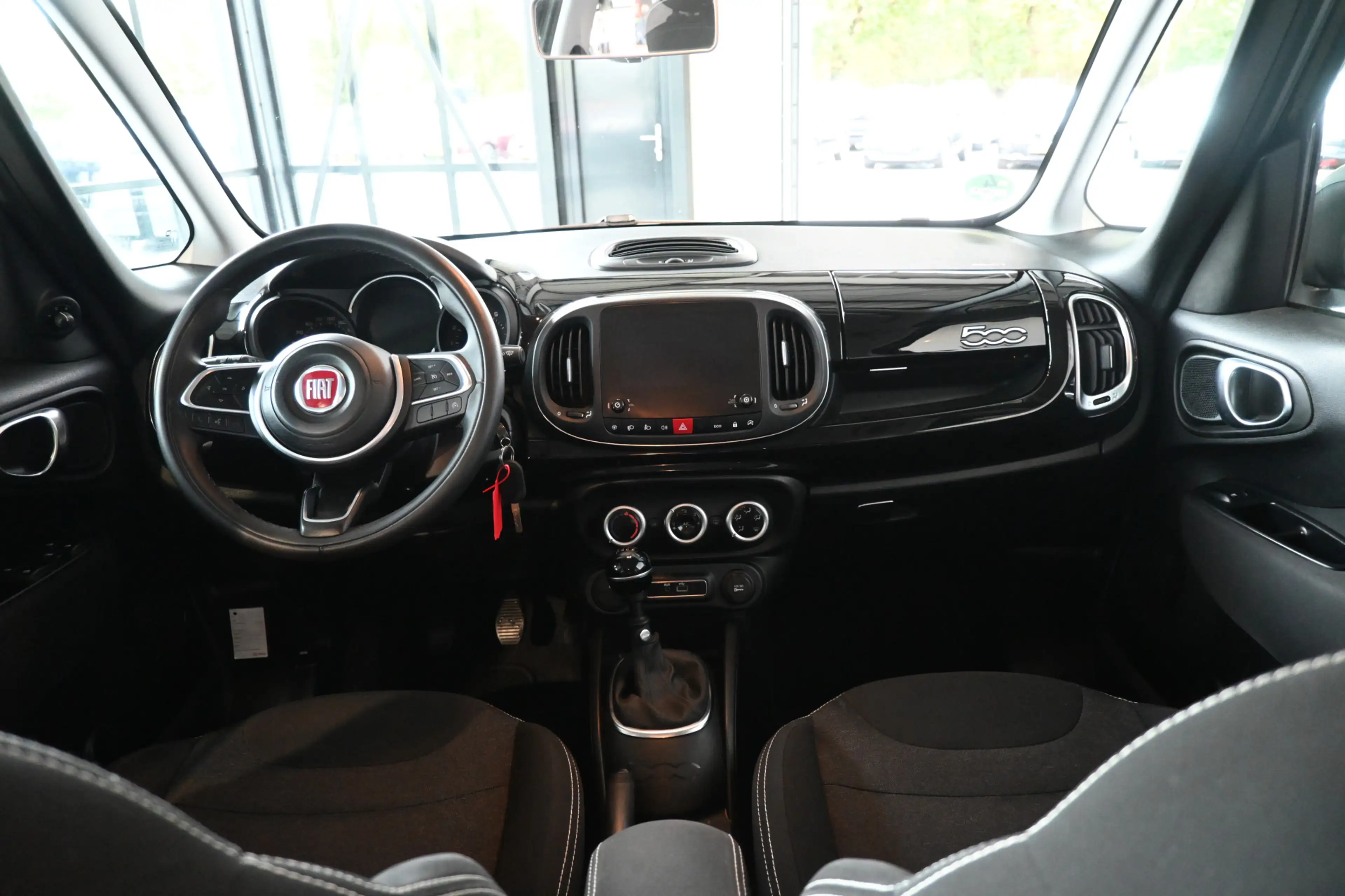 Fiat 500L 0.9 TwinAir CityCross Clima Navigatie Trekhaak Goe — photo 2