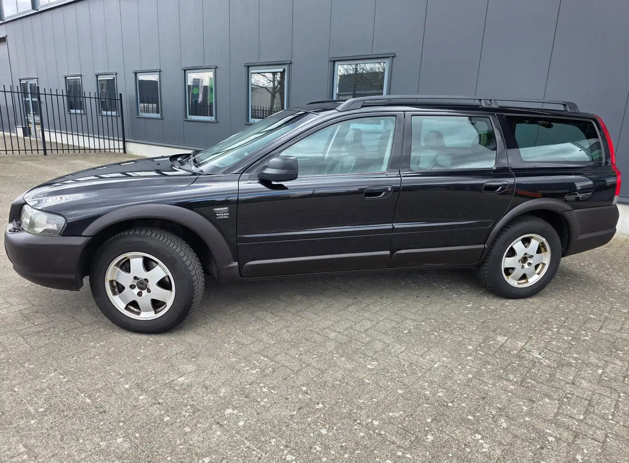 Volvo V70 Cross Country 2.4 T Geartronic, full option, deels, foto 3