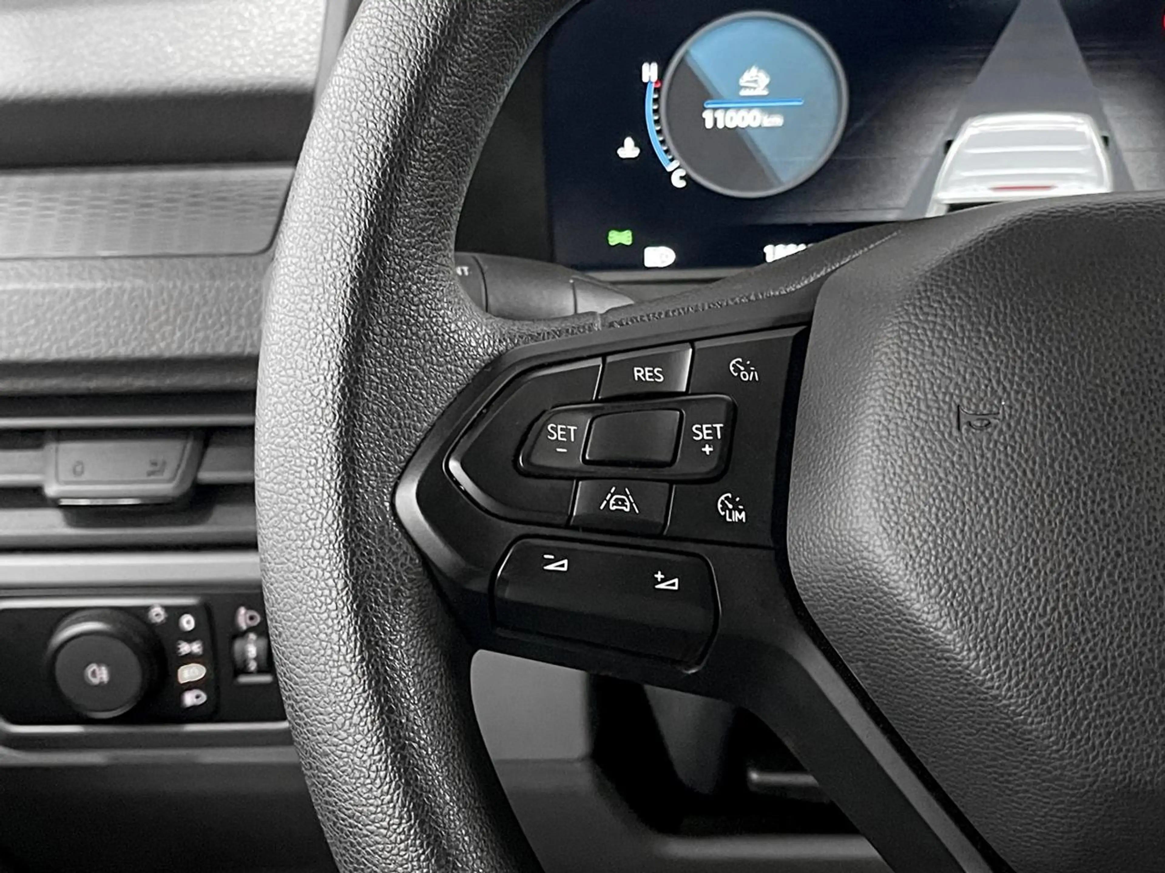 Volkswagen Transporter Transporter 2.0 TDi SCR / Carplay / Virtual / Cruise control / PDC — photo 12