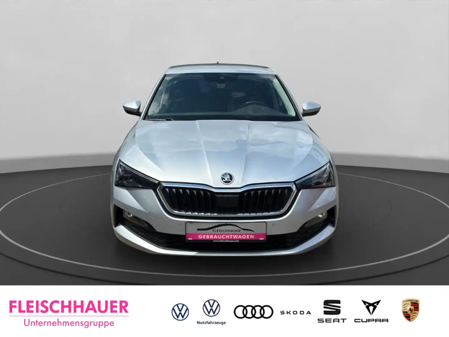 Skoda Scala Style 1.5 TSI AHK+LED+CarPlay+Navi Silber - 2