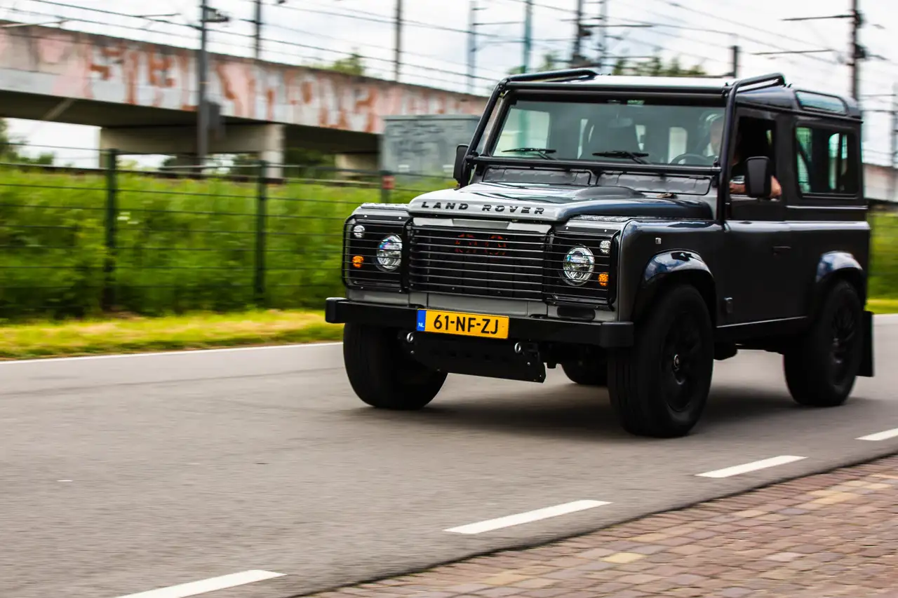 Land Rover Defender 90 V8 Coyote, foto 4
