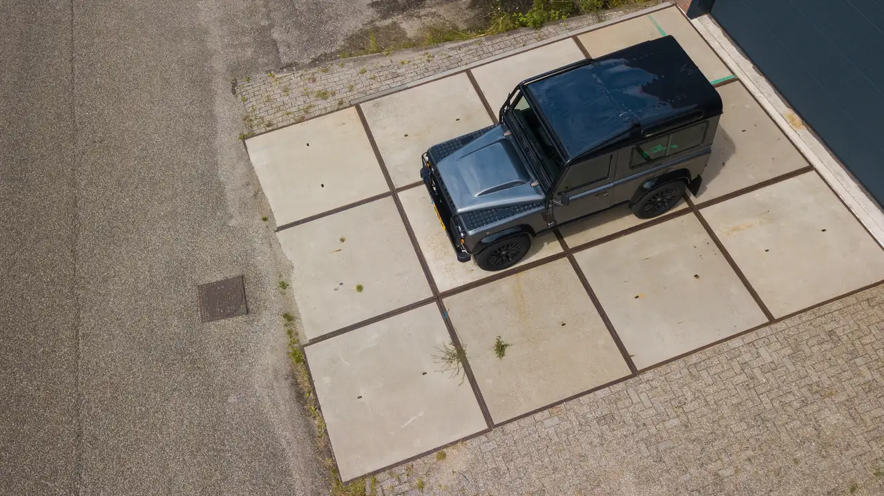 Land Rover Defender 90 V8 Coyote, foto 10