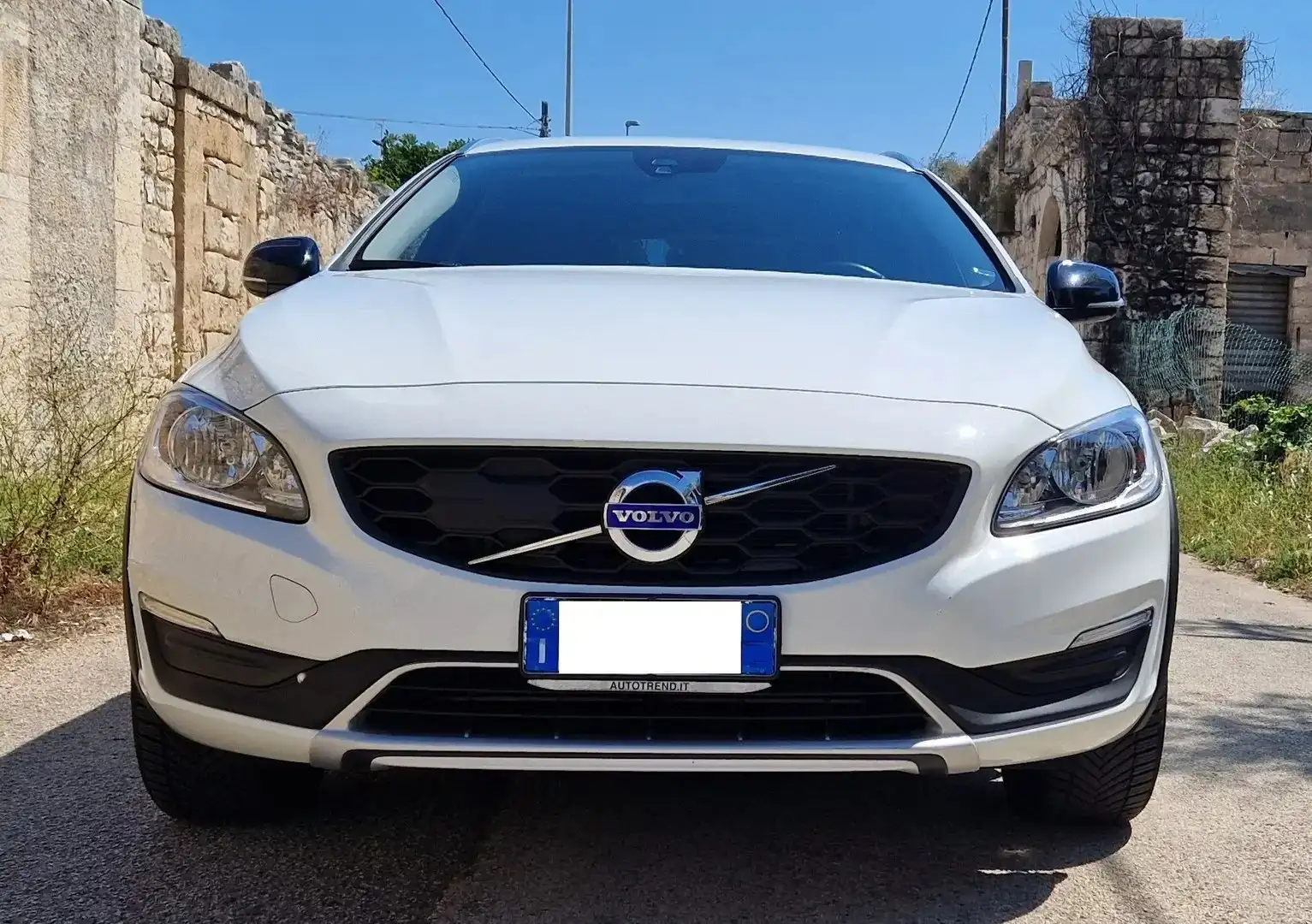 Volvo V60 Cross Country V60 Cross Country 2.0 d3 Business geartronic Bianco - 2