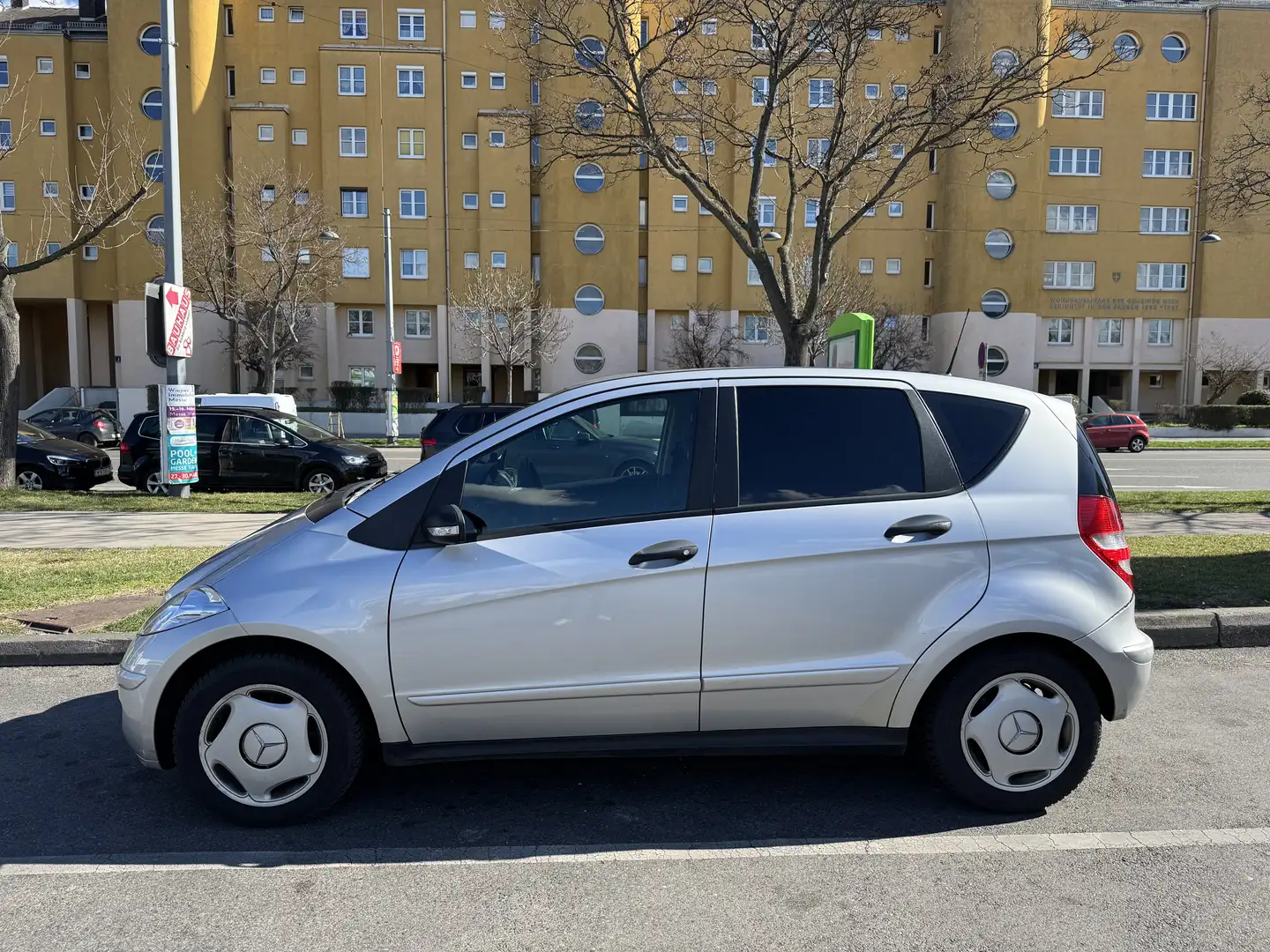 Mercedes-Benz A 150 A-Edition Classic - 2
