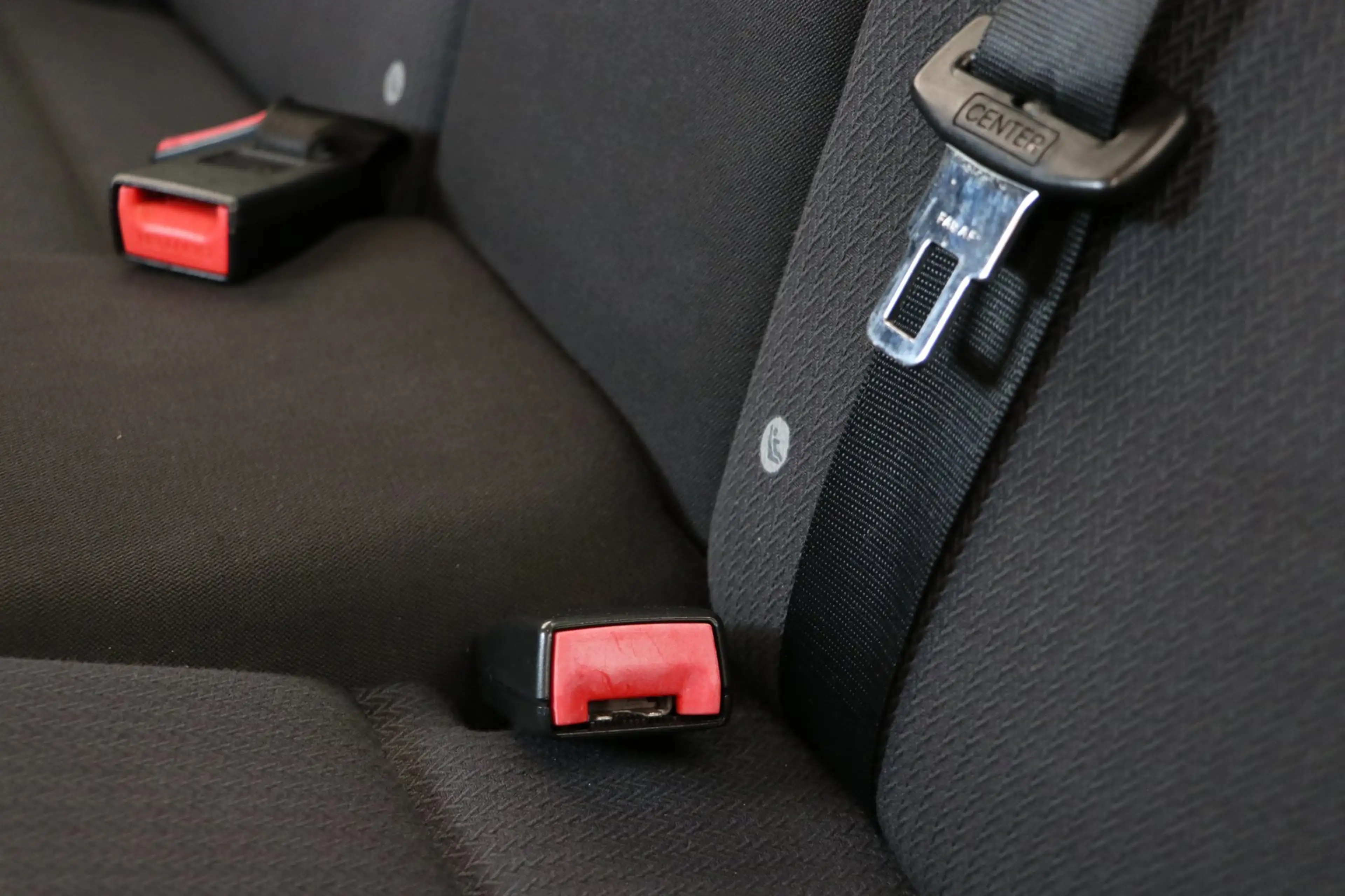 BMW 318 3-serie 318i Business Line / Nieuwe Banden + Remme — photo 40