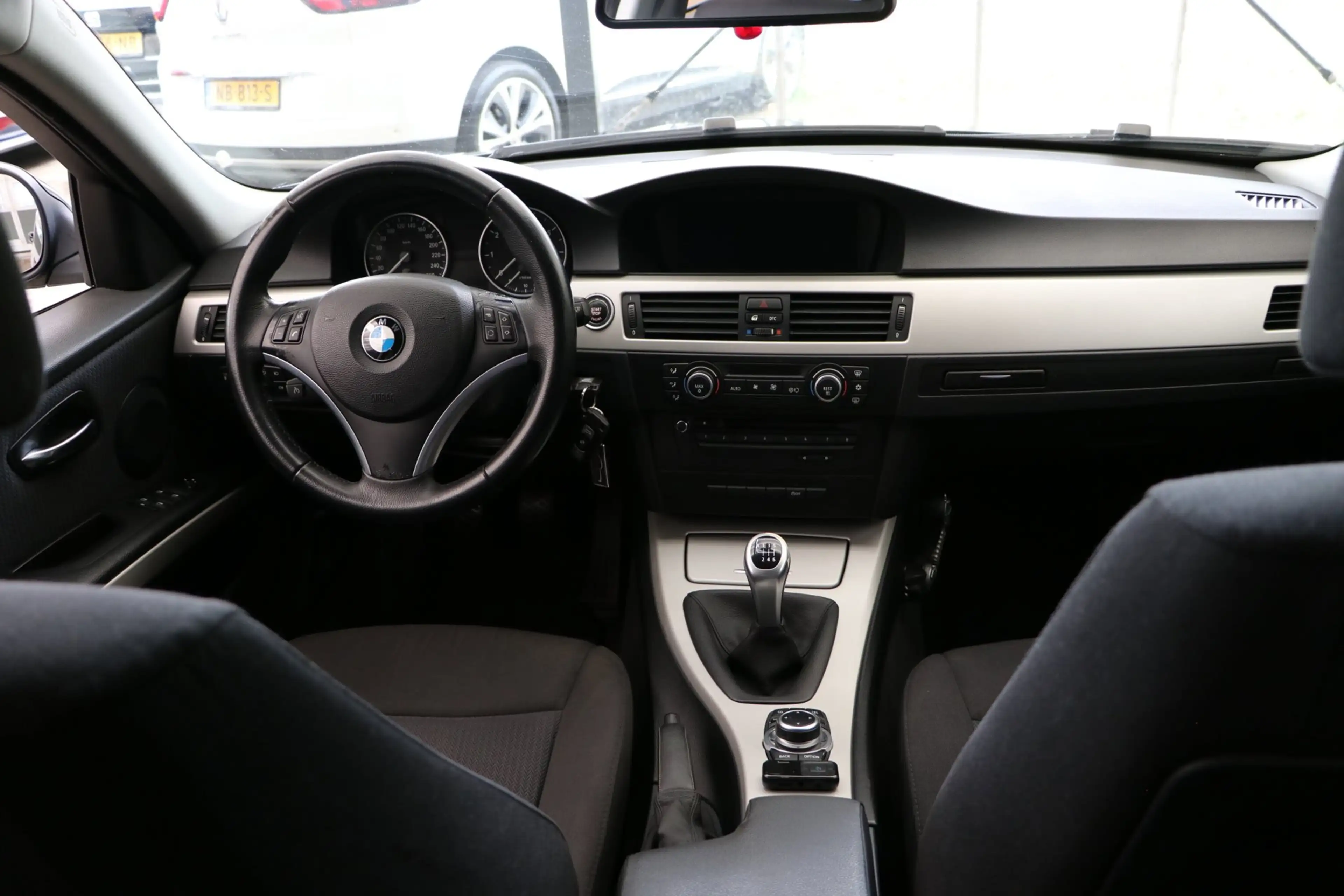 BMW 318 3-serie 318i Business Line / Nieuwe Banden + Remme — photo 7