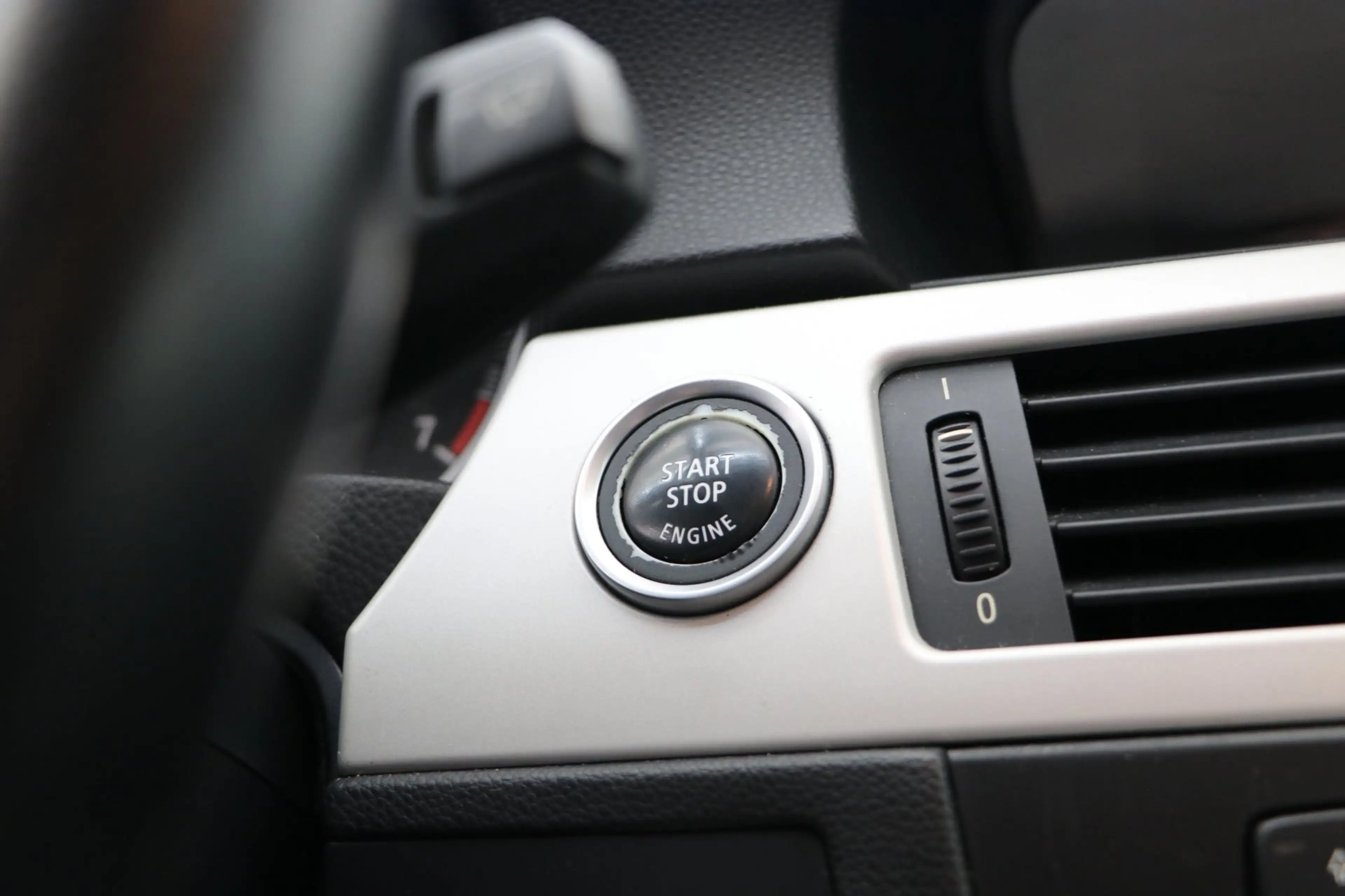 BMW 318 3-serie 318i Business Line / Nieuwe Banden + Remme — photo 23