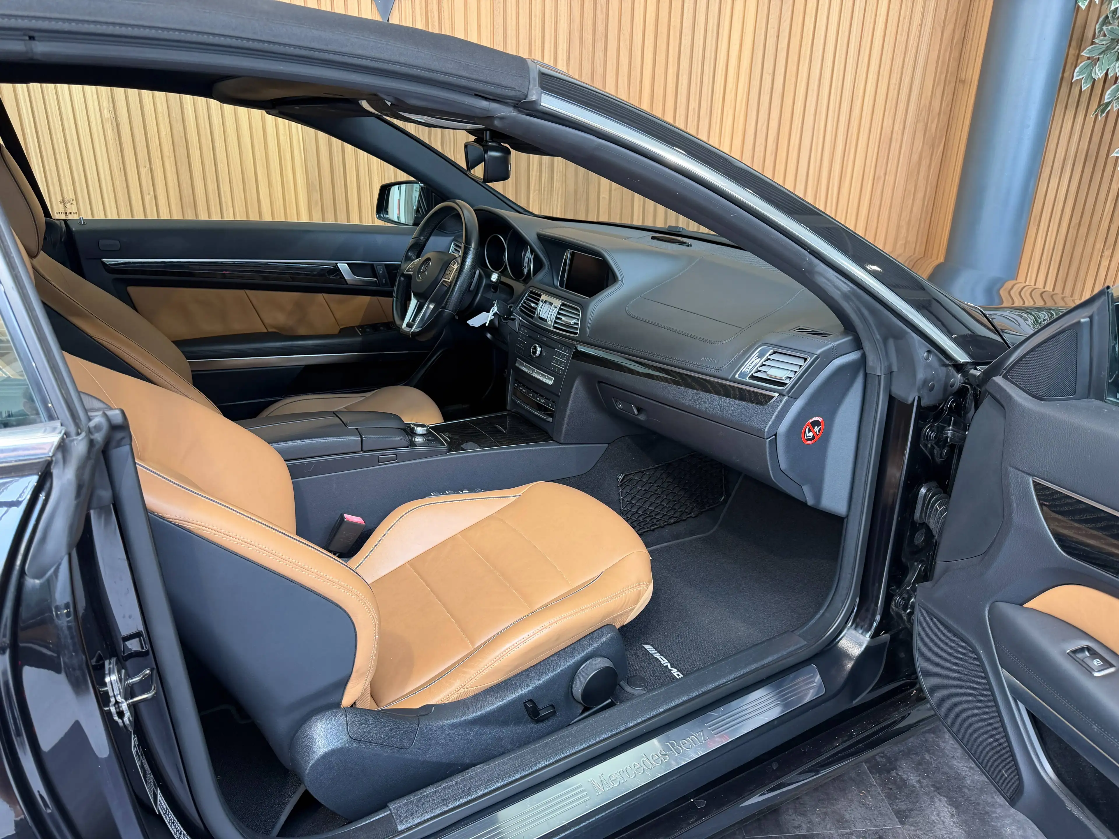Mercedes-Benz E 250 Cabrio AMG DISTRONIC AIRSCARF DODEHOEK MOOIE KLEURENCOMBINATIE  1STE EIGENAAR — photo 9