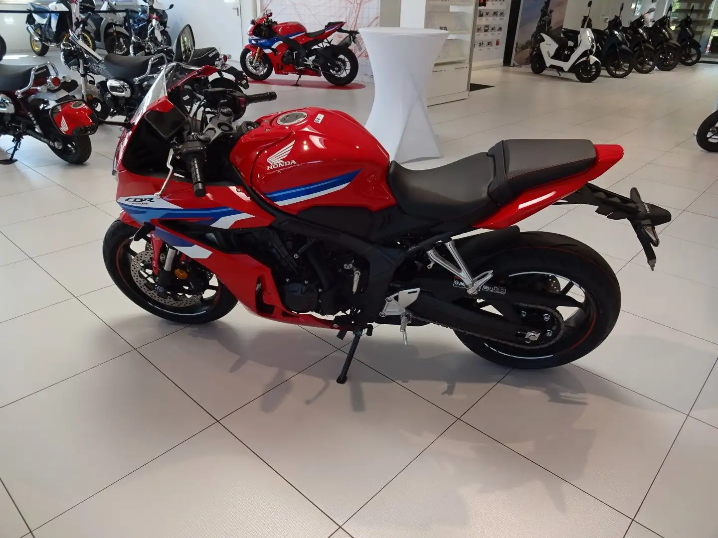 Honda CBR 650 R E-Clutch Rot - 1