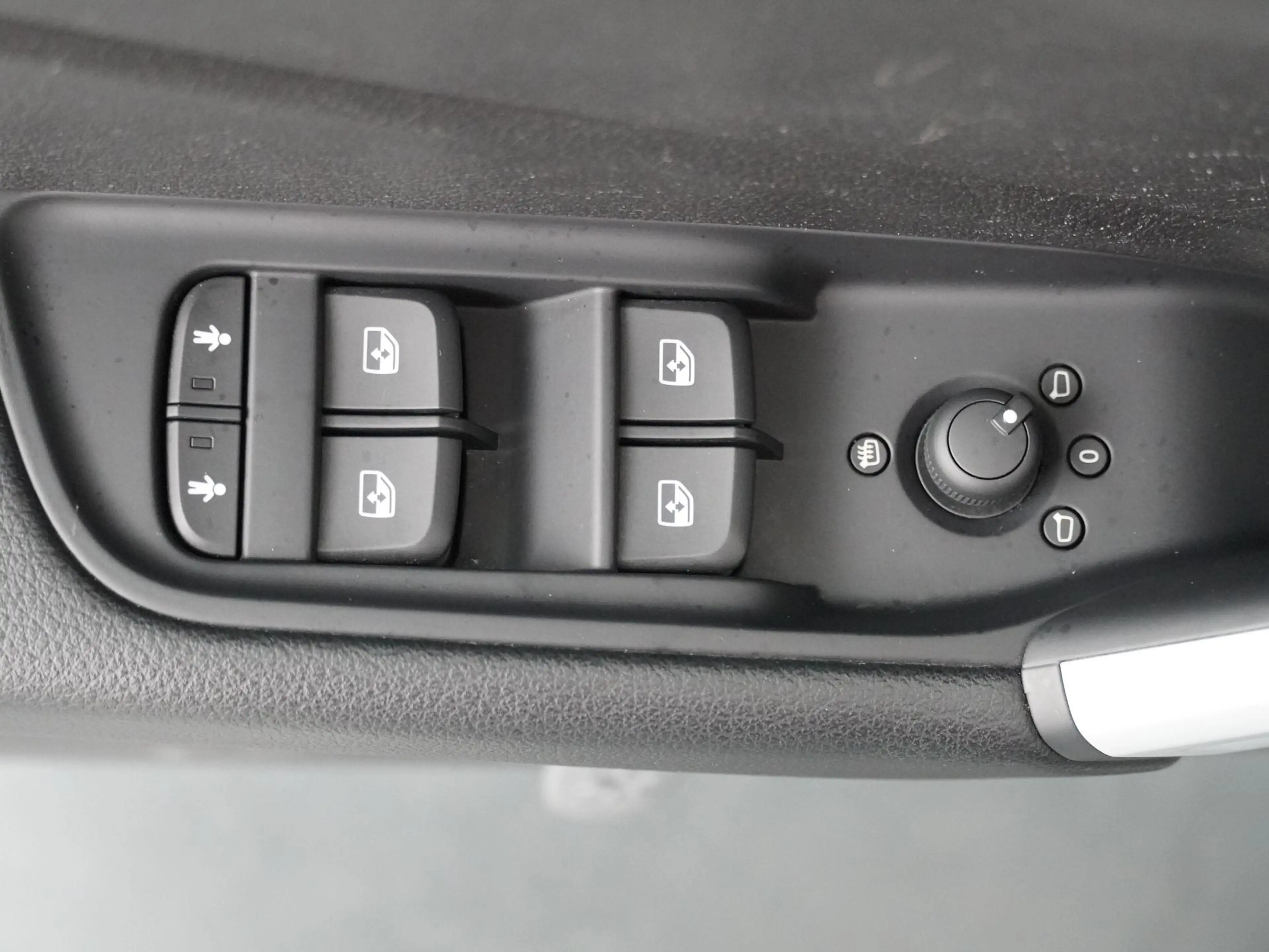 Audi Q2 1.0 TFSI Design Automaat - Navigatie - Climate Con — photo 14