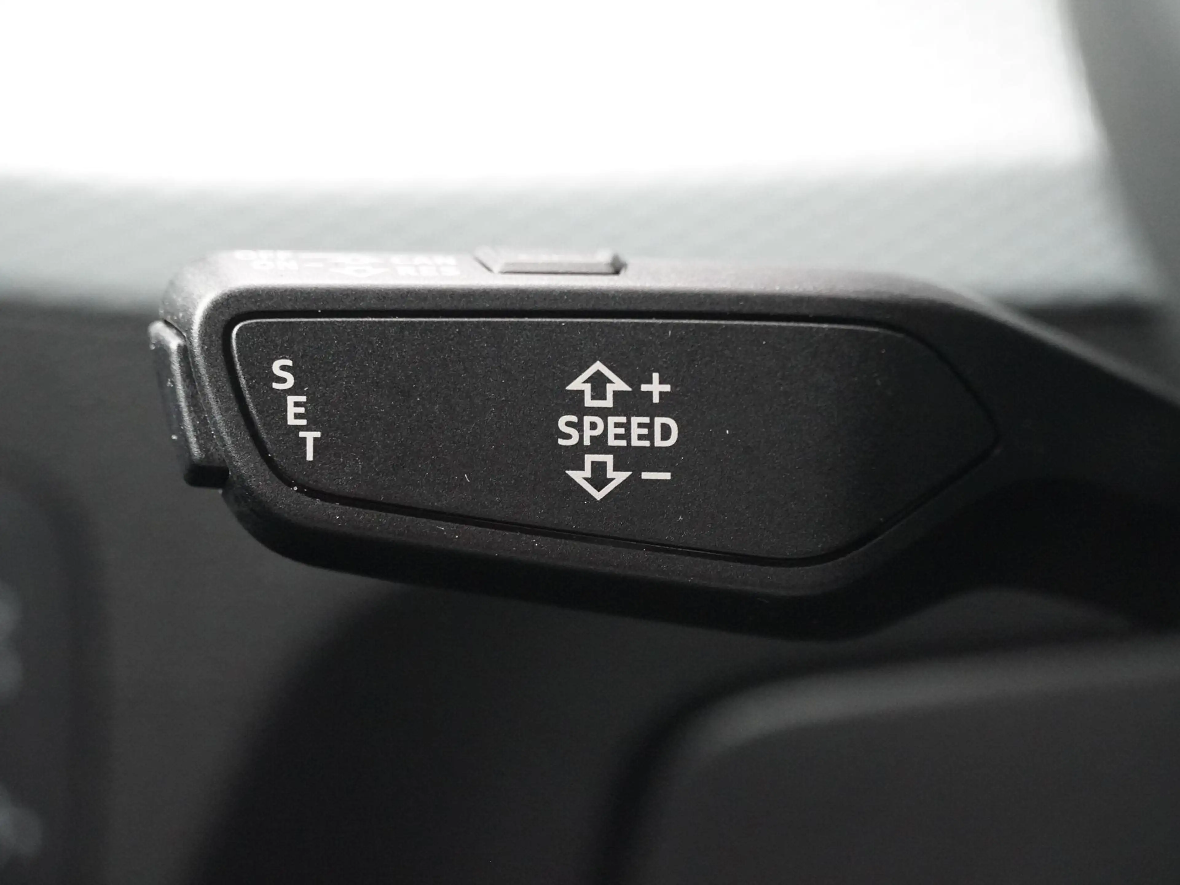 Audi Q2 1.0 TFSI Design Automaat - Navigatie - Climate Con — photo 18