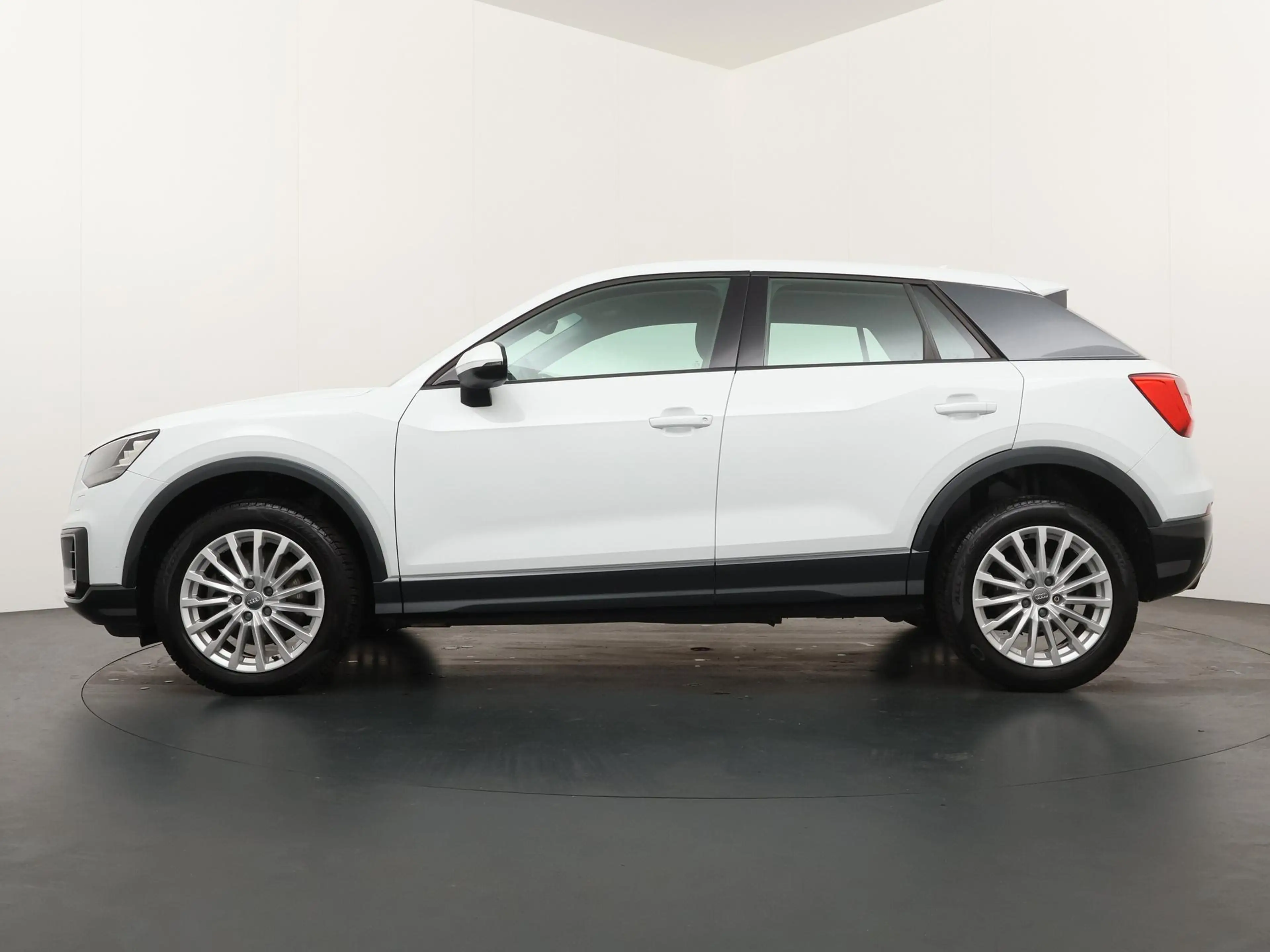 Audi Q2 1.0 TFSI Design Automaat - Navigatie - Climate Con — photo 2