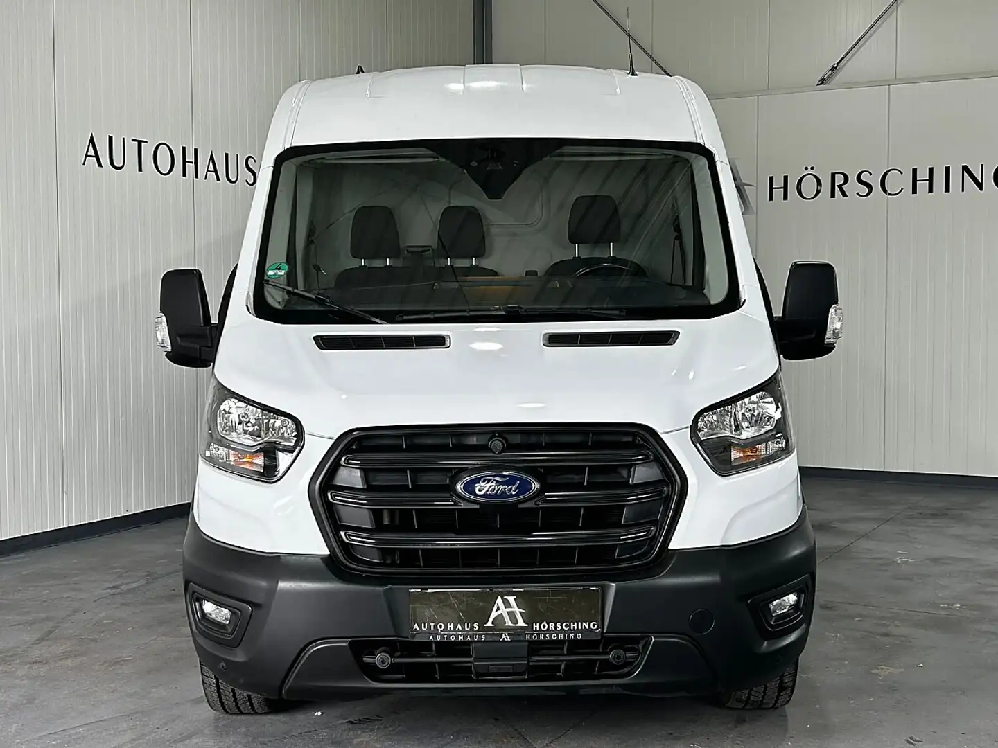 Ford Transit Kasten 2,0 EcoBlue L3H2 330 Trend Weiß - 2