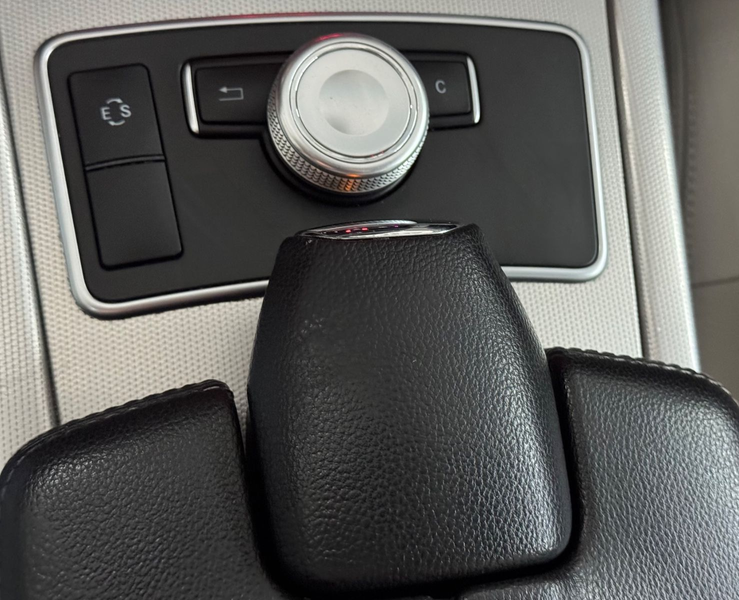 Mercedes-Benz E 250 E250 Limousine CDI 4Matic*AUTOM*XENON*NAVI*LEDER — photo 11