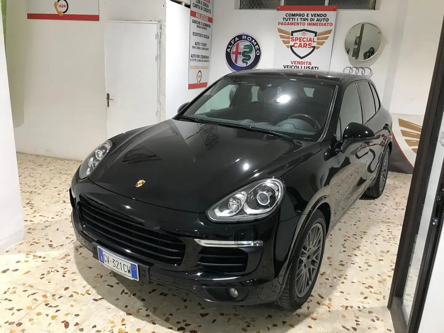 Porsche Cayenne platinum edition - 1