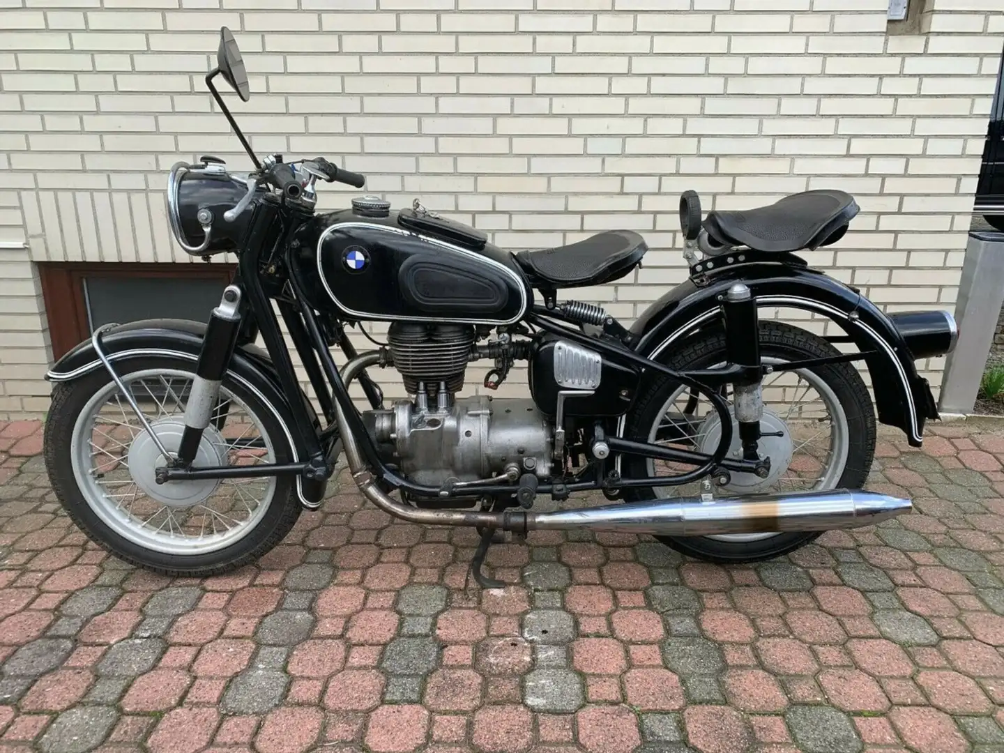 BMW R 27 Zwart - 2