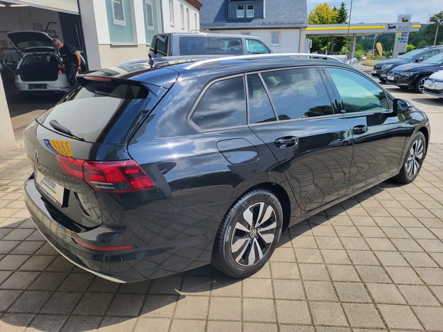 Volkswagen Golf Variant MOVE 16"LM Navi 3AC+ AHZV LED FLA ACC Ambi30 Noir - 2