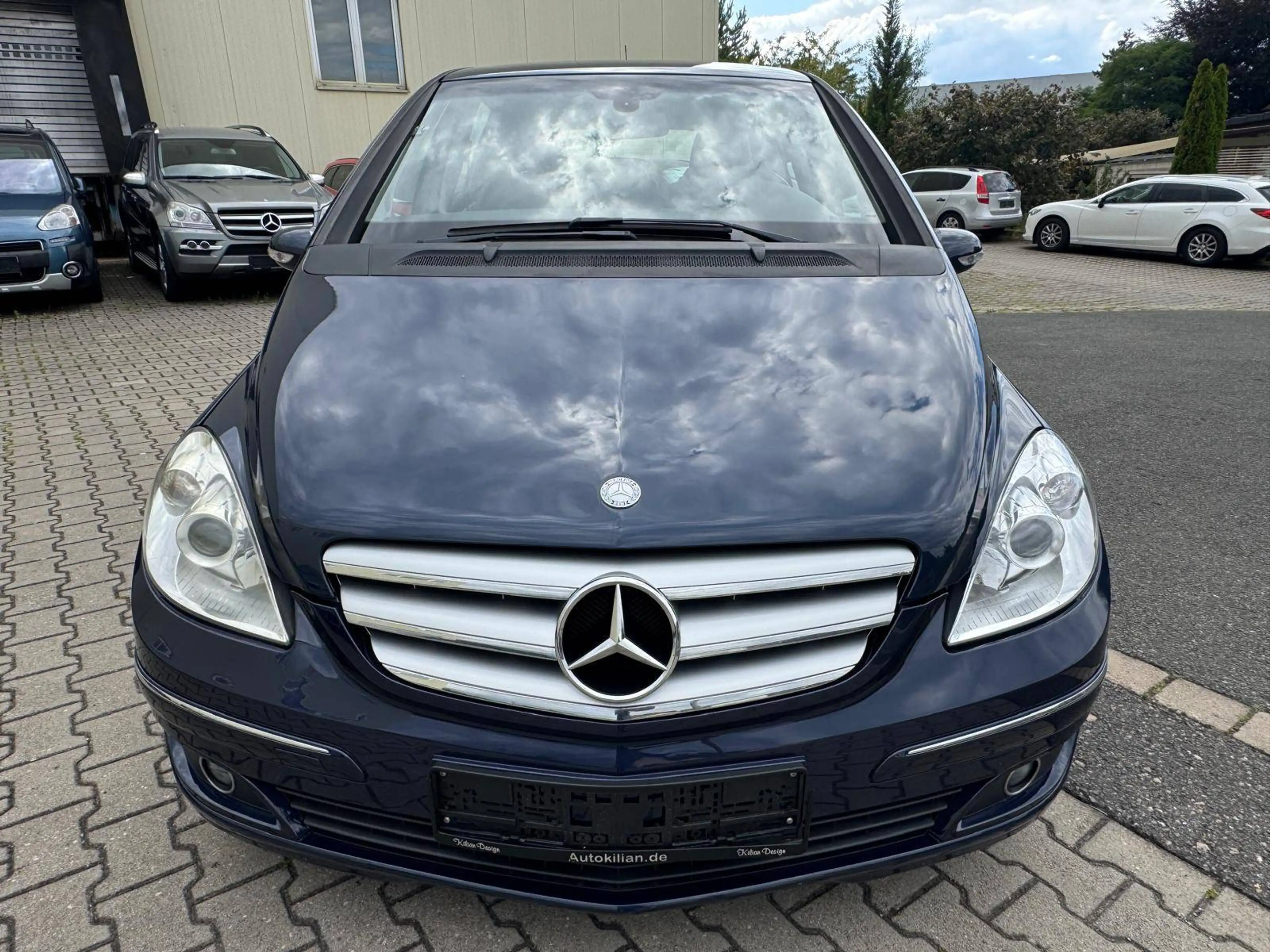 Mercedes-Benz B 180 B 180 CDI (245.207) — photo 2