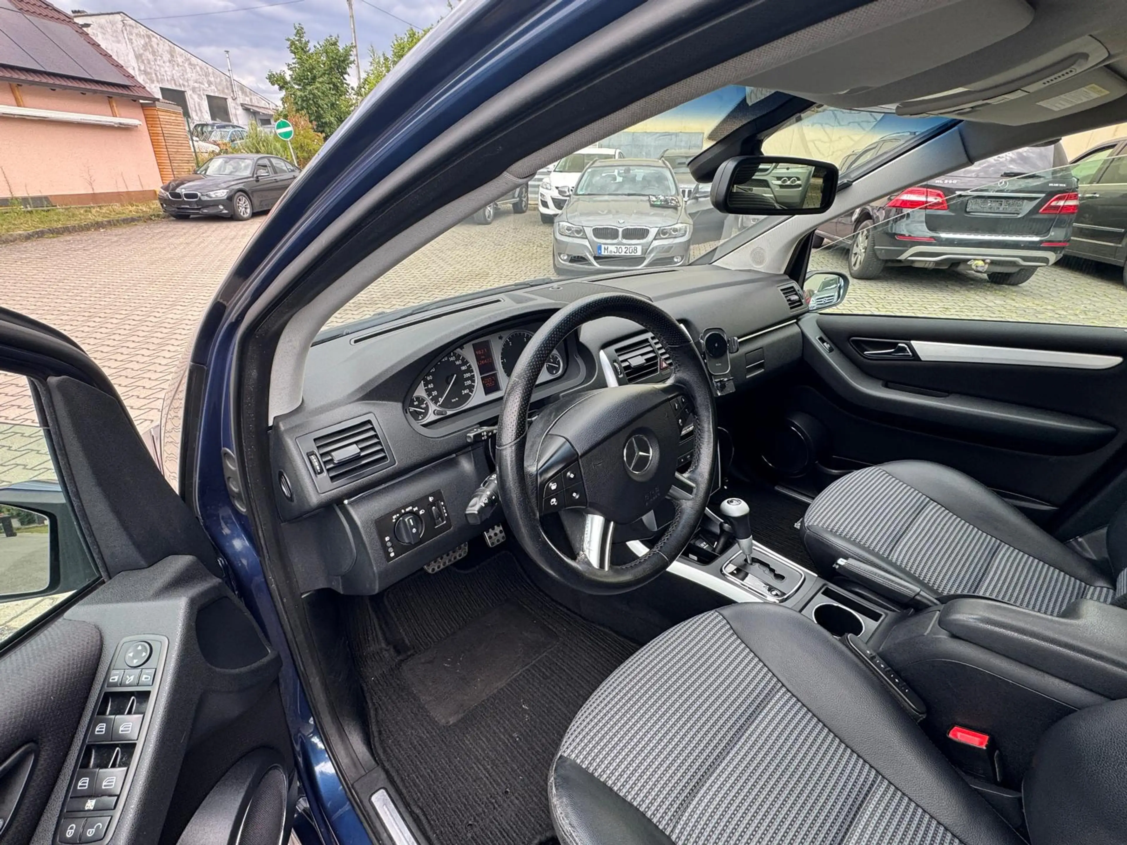Mercedes-Benz B 180 B 180 CDI (245.207) — photo 9