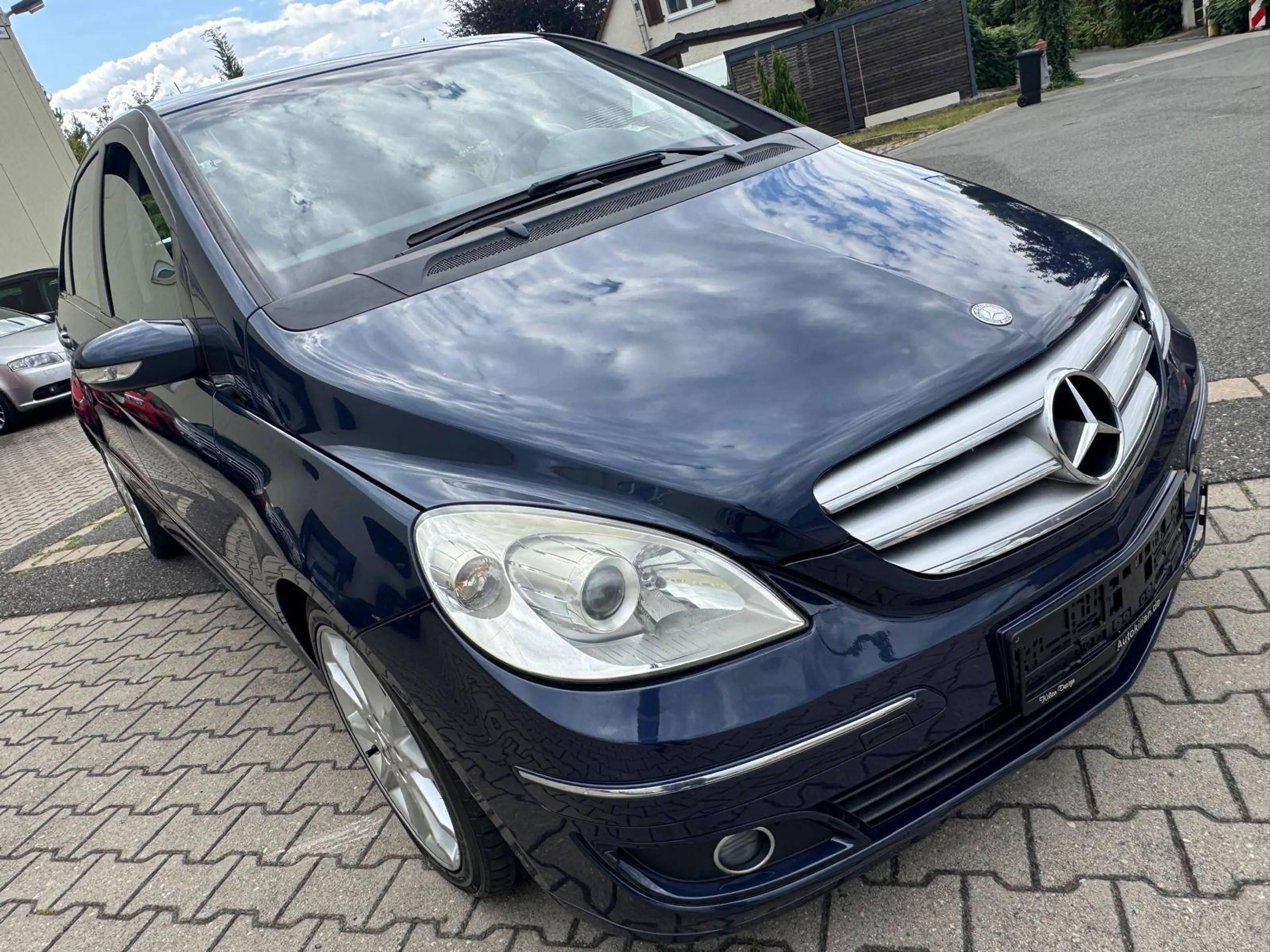 Mercedes-Benz B 180 B 180 CDI (245.207)