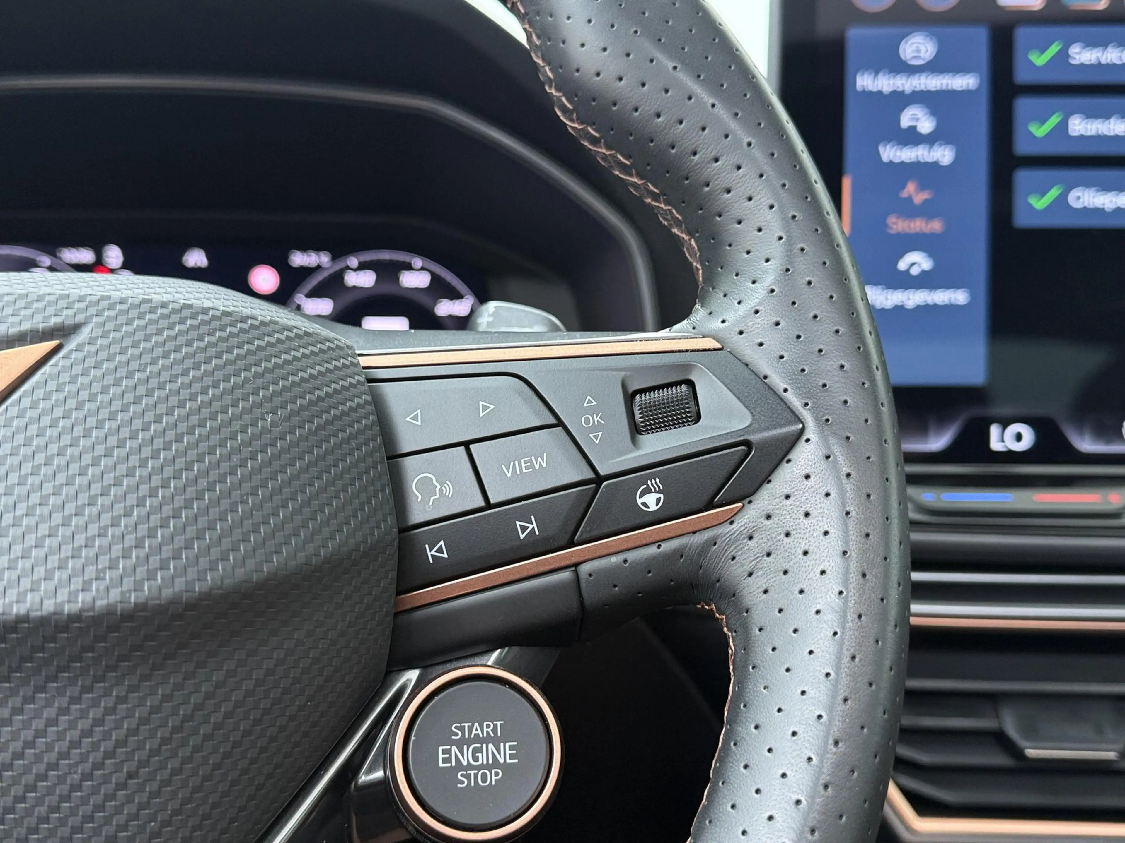 CUPRA Leon Sportstourer 1.5 TSI e-Hybrid VZ Performance | 272 — photo 9
