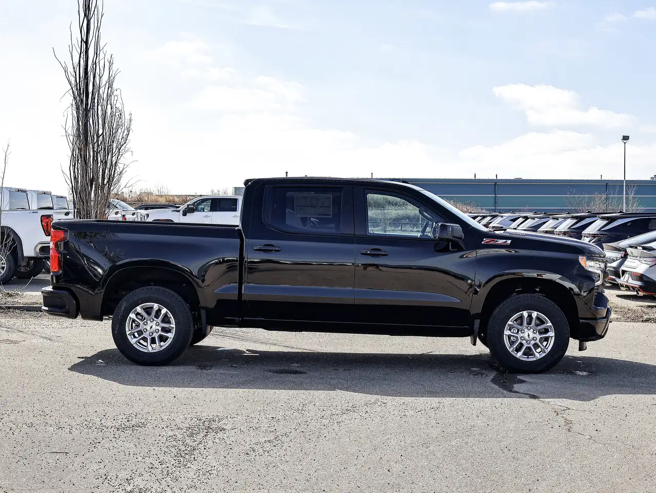 Chevrolet Silverado 1500 снимка Chevrolet Silverado 1500