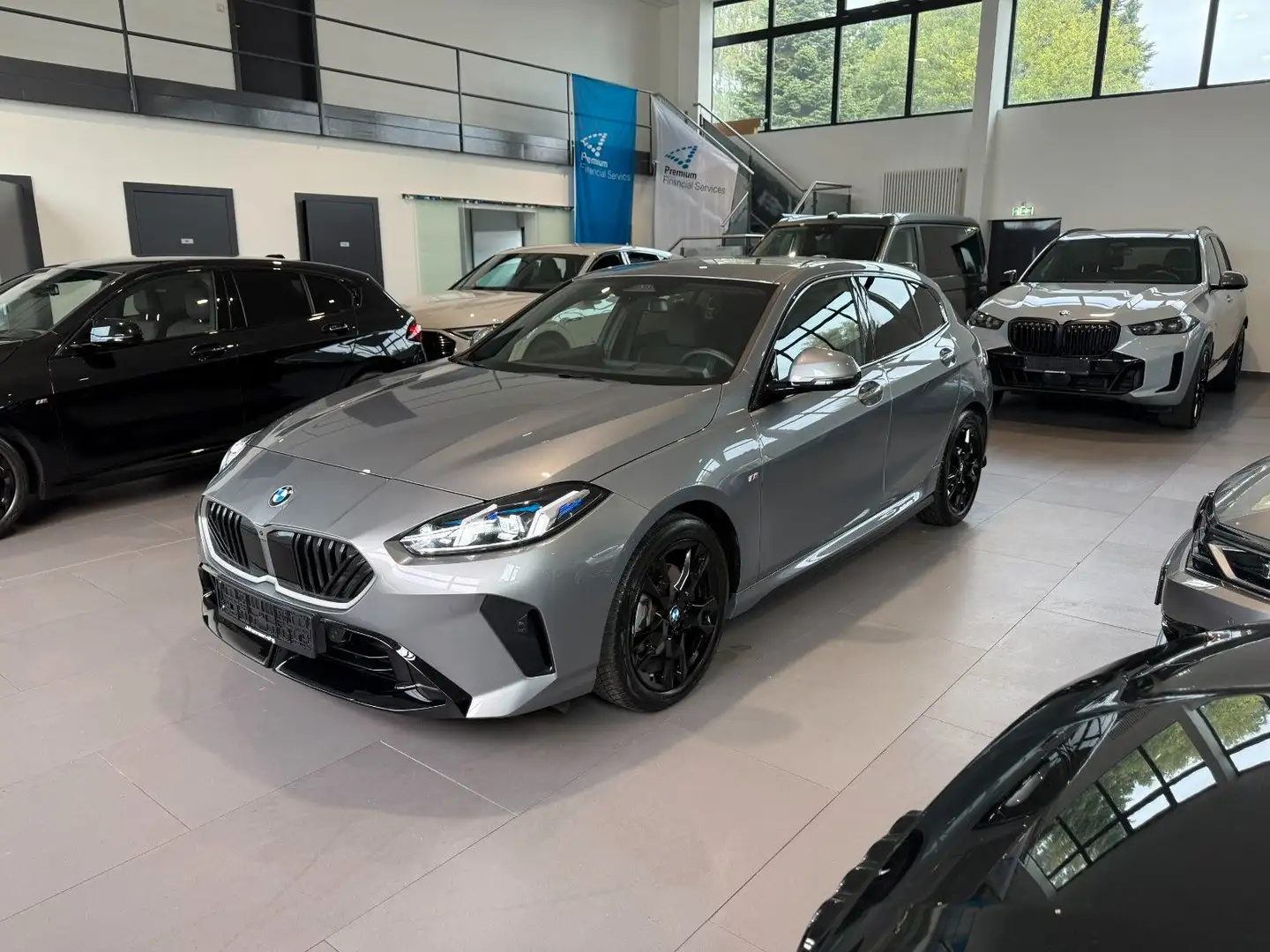 BMW 120 M Sport HUD/LED/H&/COCKPIT PROF./360°/SIDE Gris - 1