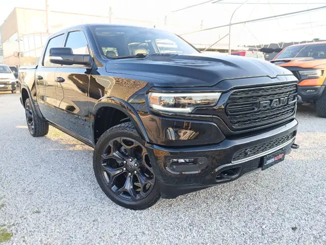 RAM 1500 5.7 GPL V8 Limited Night N1