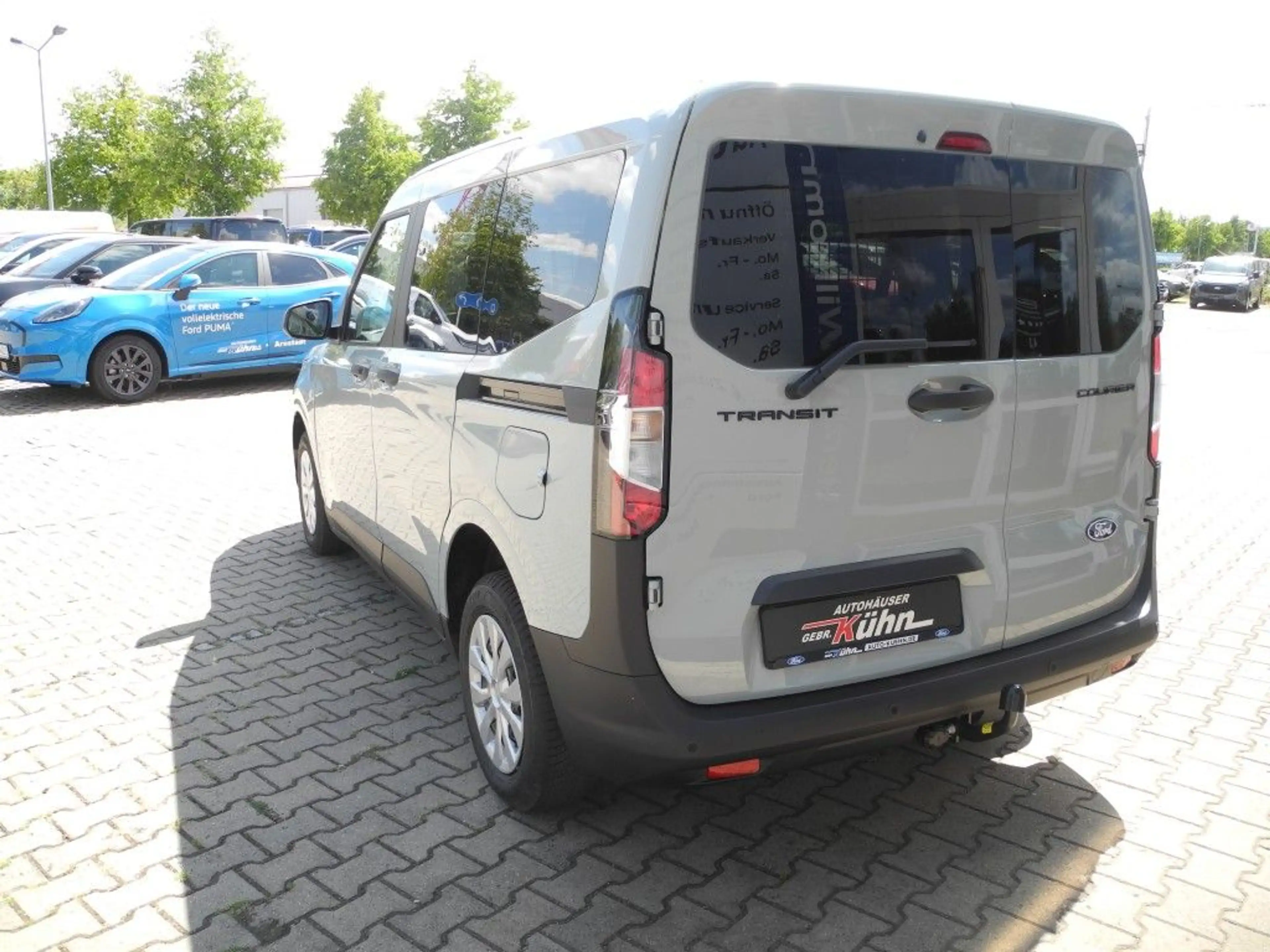Ford Transit Courier 1,0 Trend - AHK, Winter-Pak., Allw., Kamera, PDC — photo 4
