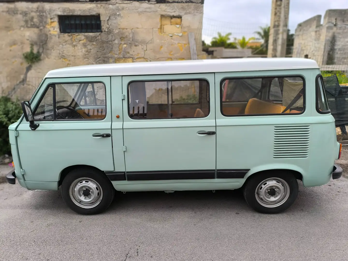 Fiat 900 Panorama zelena - 1