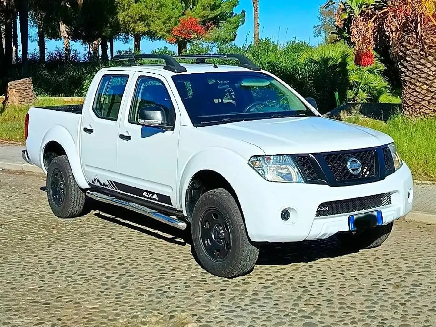 Nissan Navara 2.5 DCI DOUBLE CAB WORK Blanc - 1