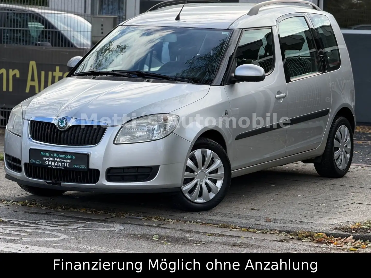 Skoda Roomster Style 1.6 PDC/TÜV-2027 Argent - 1
