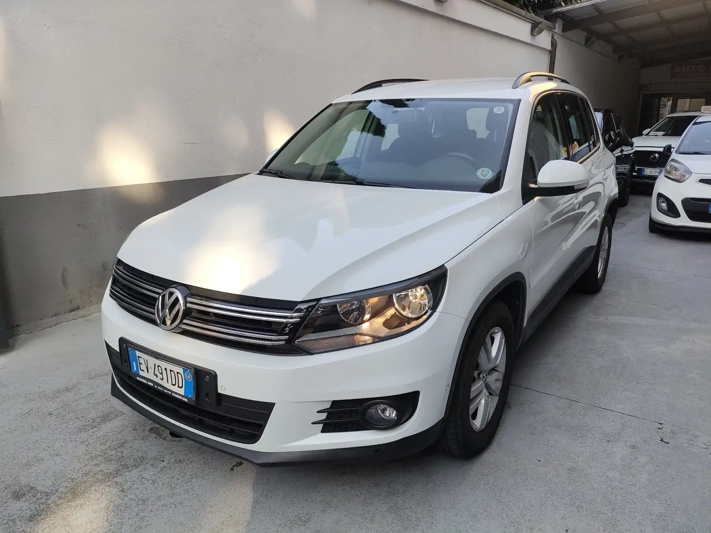Volkswagen Tiguan 1.4 tsi 2014 benzina 122cv km 88.000 Bianco - 1