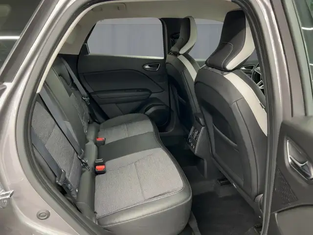 Renault Captur view 9