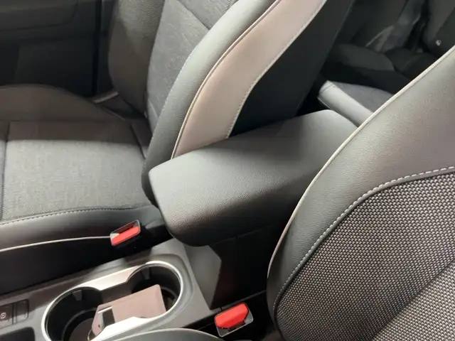 Renault Captur view 18