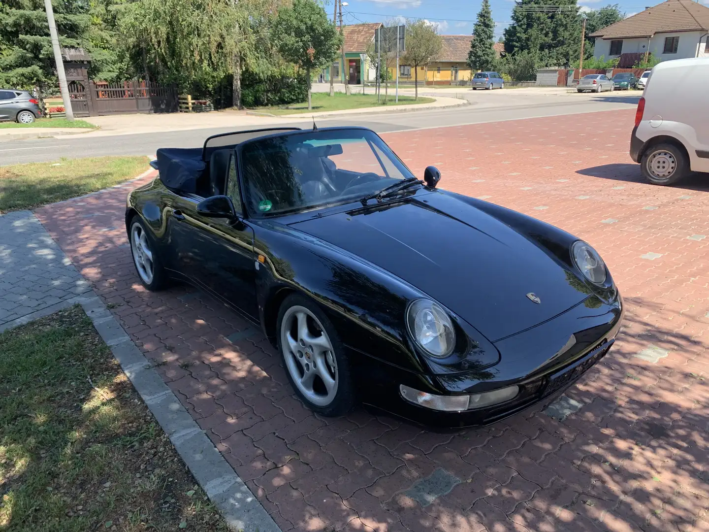 Porsche 993 911 Carrera 4 Cabrio - 2