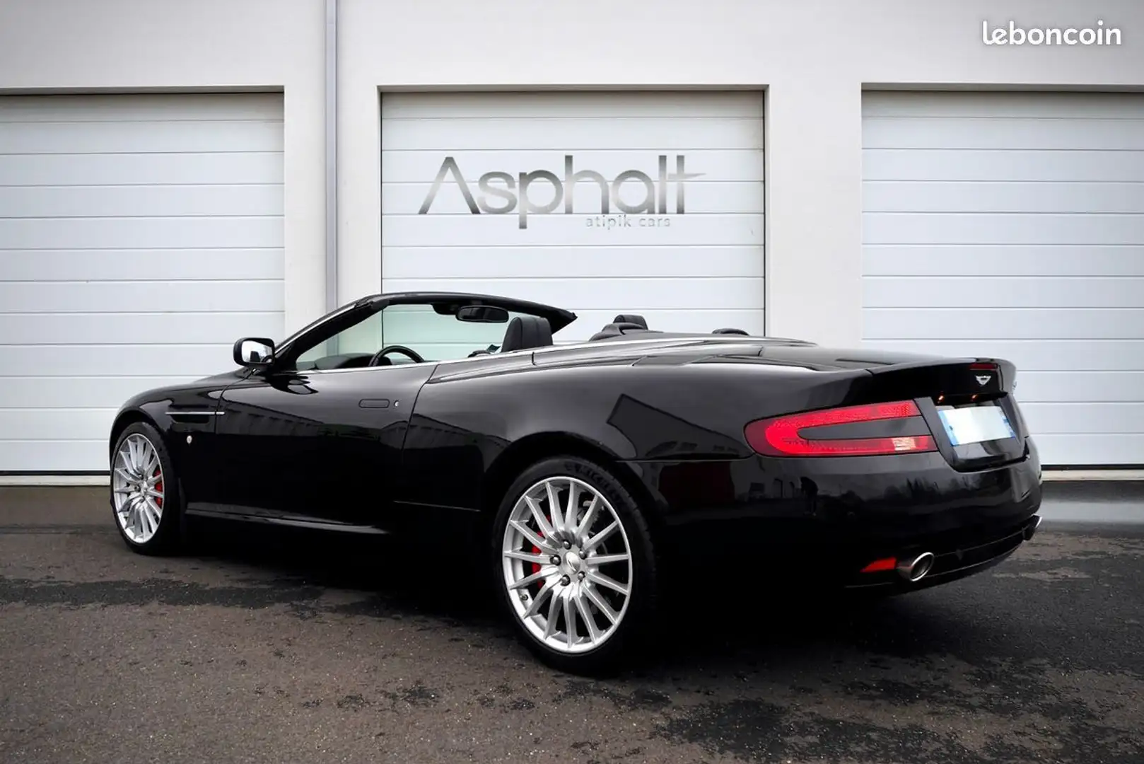 Aston Martin DB9 Volante V12 6.0l 455cv crna - 2