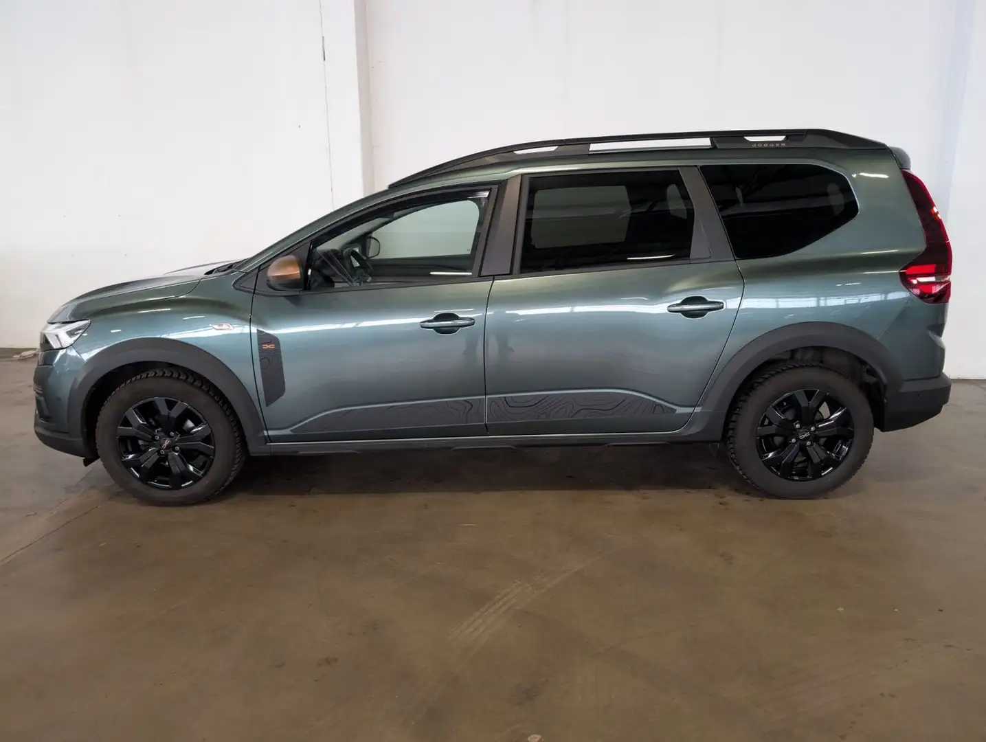Dacia Jogger Extreme+ 1,0  TCe 110 Grün - 2