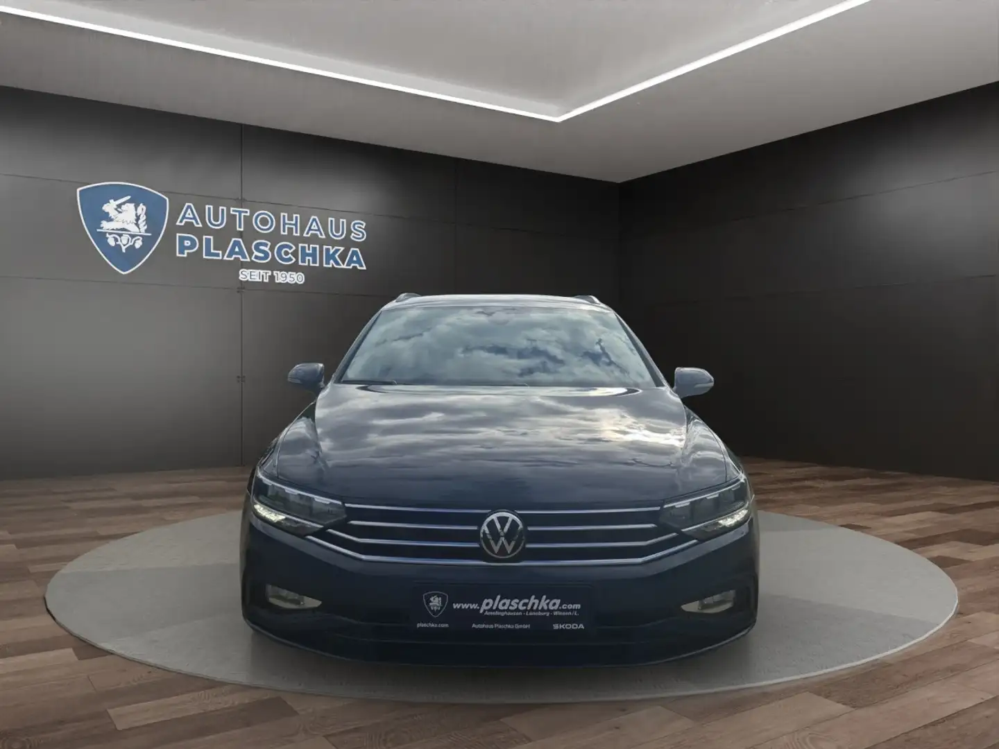 Volkswagen Passat Variant 2.0 TDI LED+NAVI+AHK+KAMERA Klima Navi Grau - 2