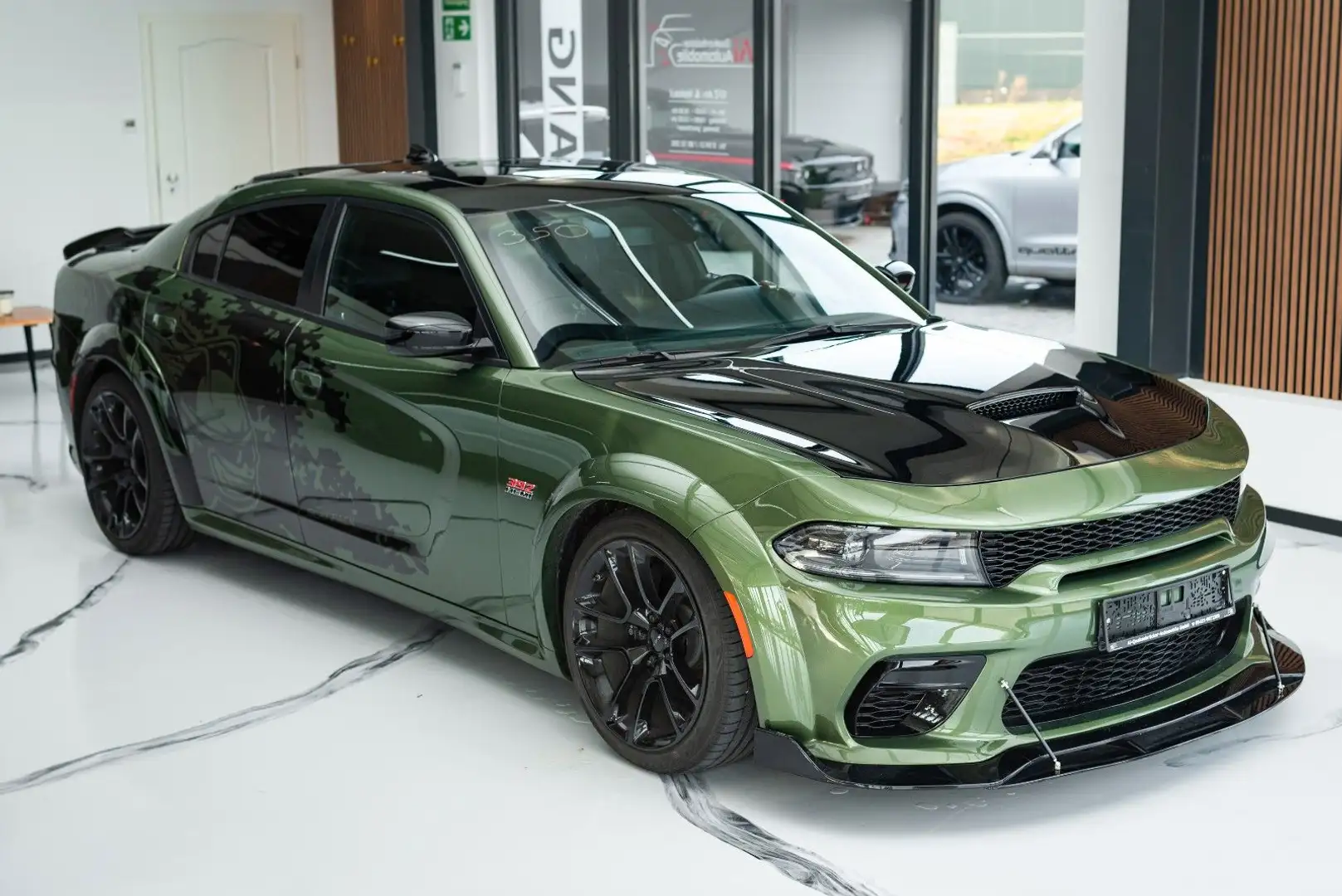Dodge Charger 6,4 Scat Pack WIDE BODY  FACELIFT Groen - 2
