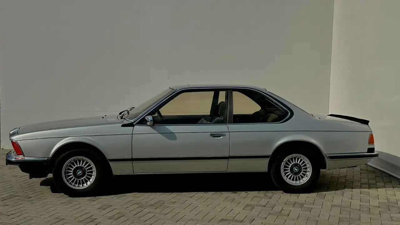 BMW 628 CSI Coupé ,E24, Schiebedach el.,Garagenwagen, foto 3