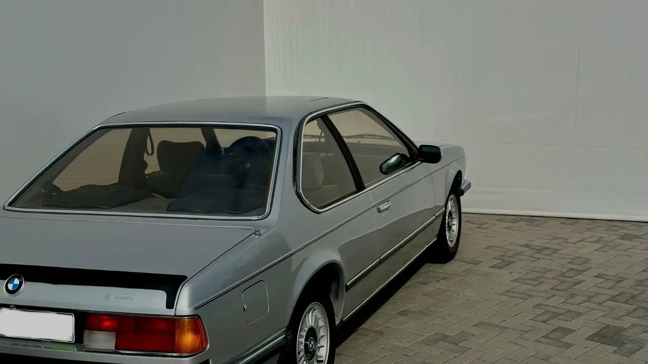 BMW 628 CSI Coupé ,E24, Schiebedach el.,Garagenwagen, foto 10
